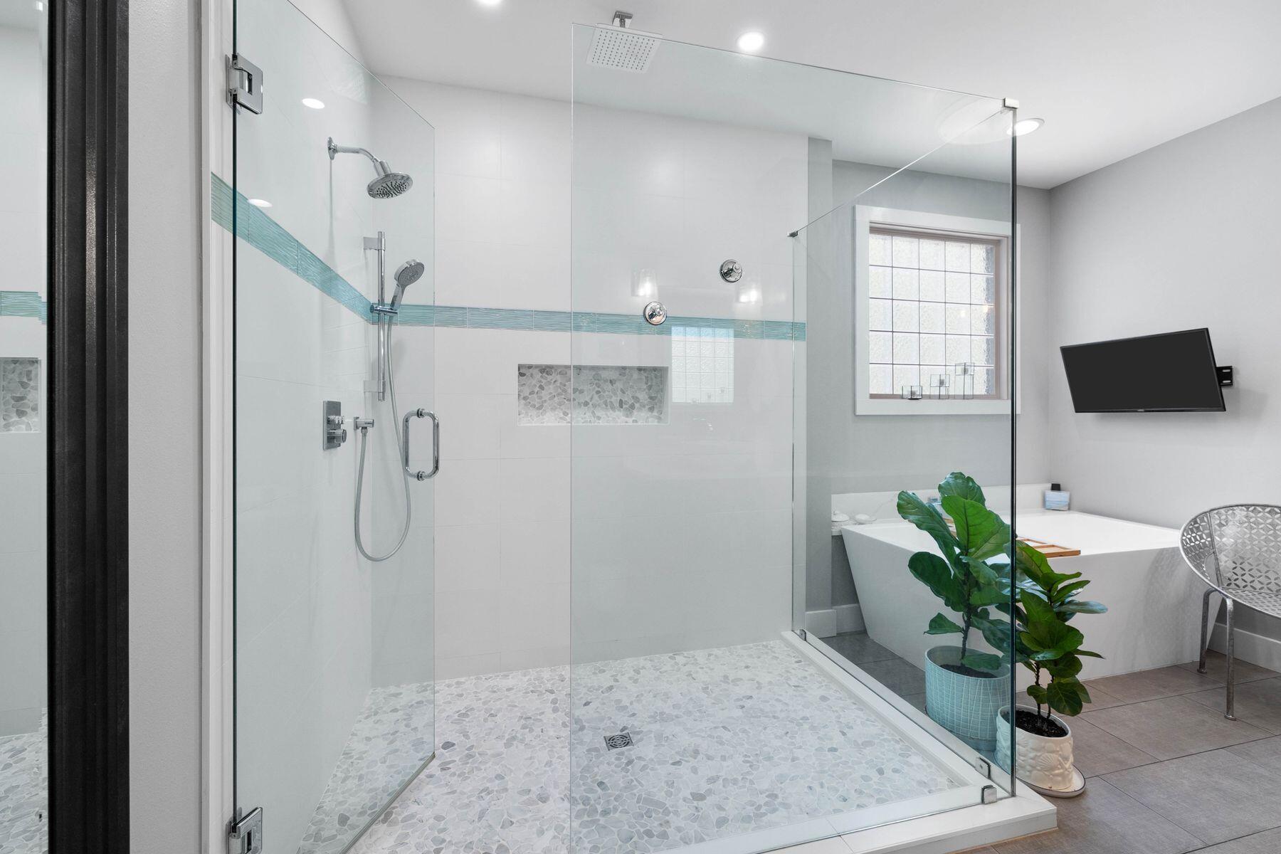 BAY MAGNOLIA - Residential