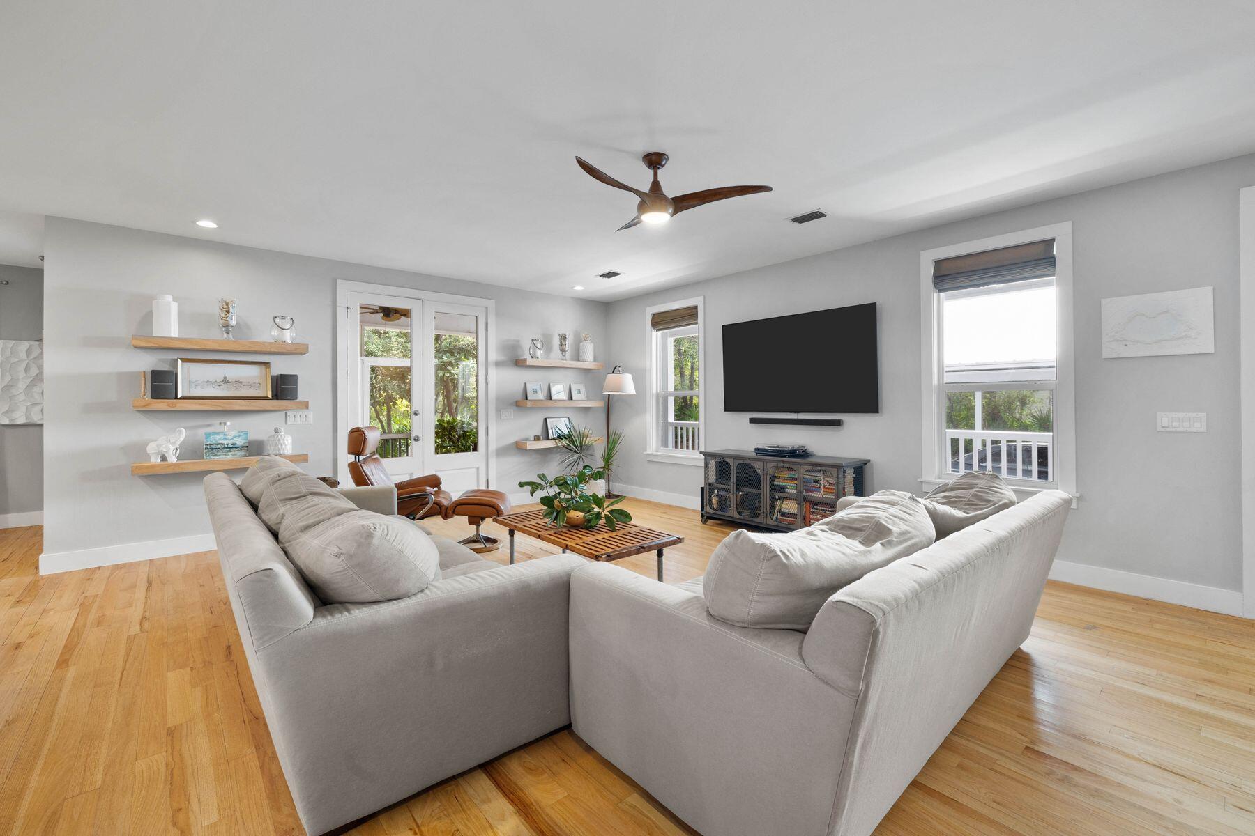 BAY MAGNOLIA - Residential