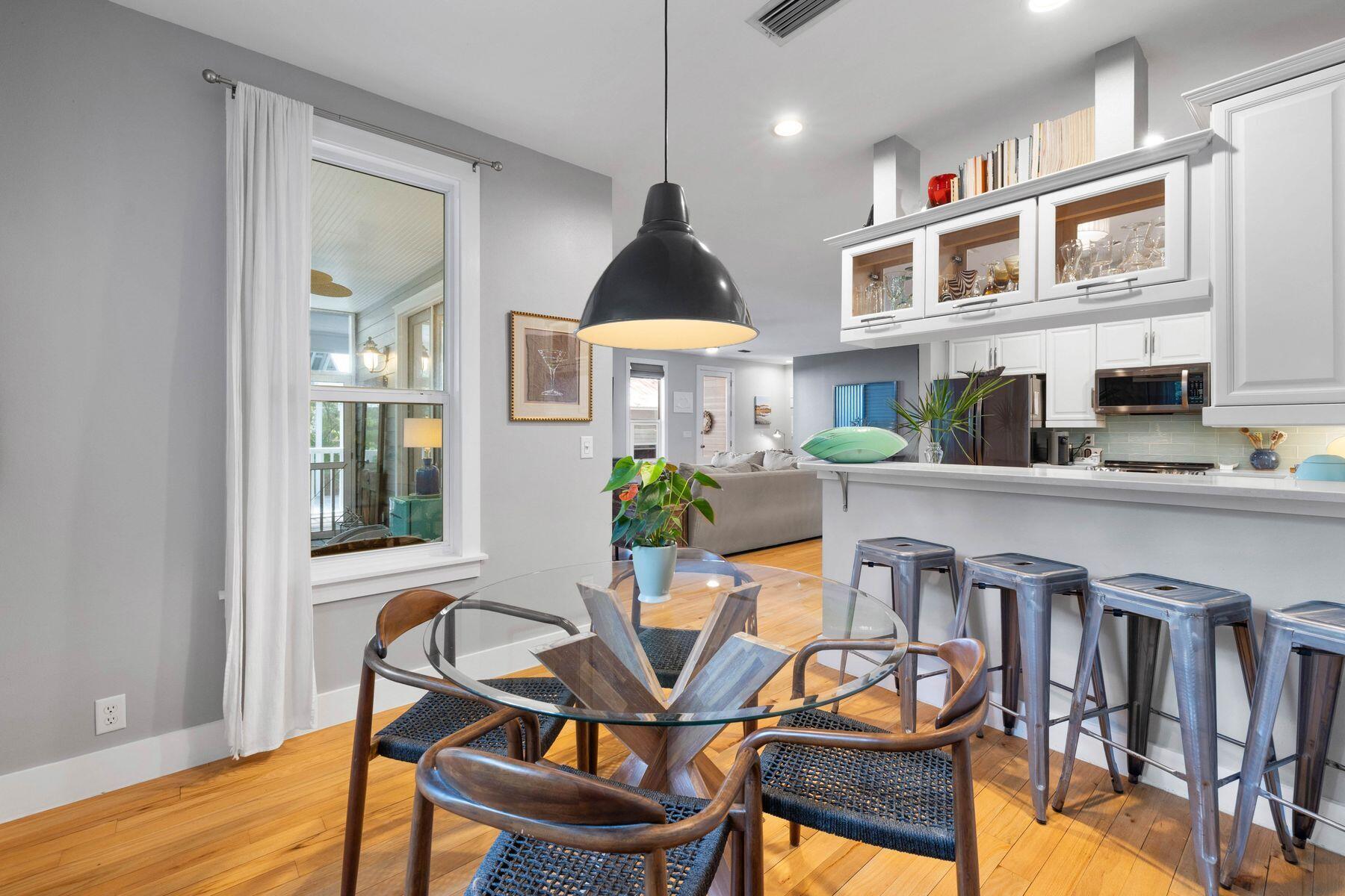 BAY MAGNOLIA - Residential