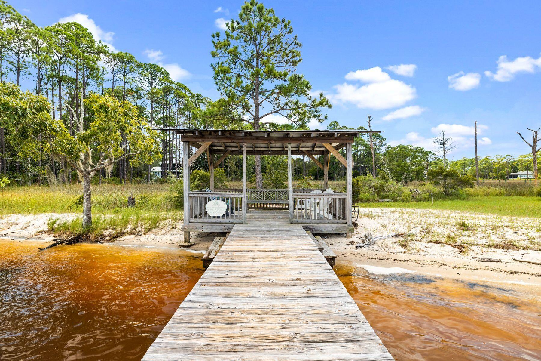 BAY MAGNOLIA - Residential