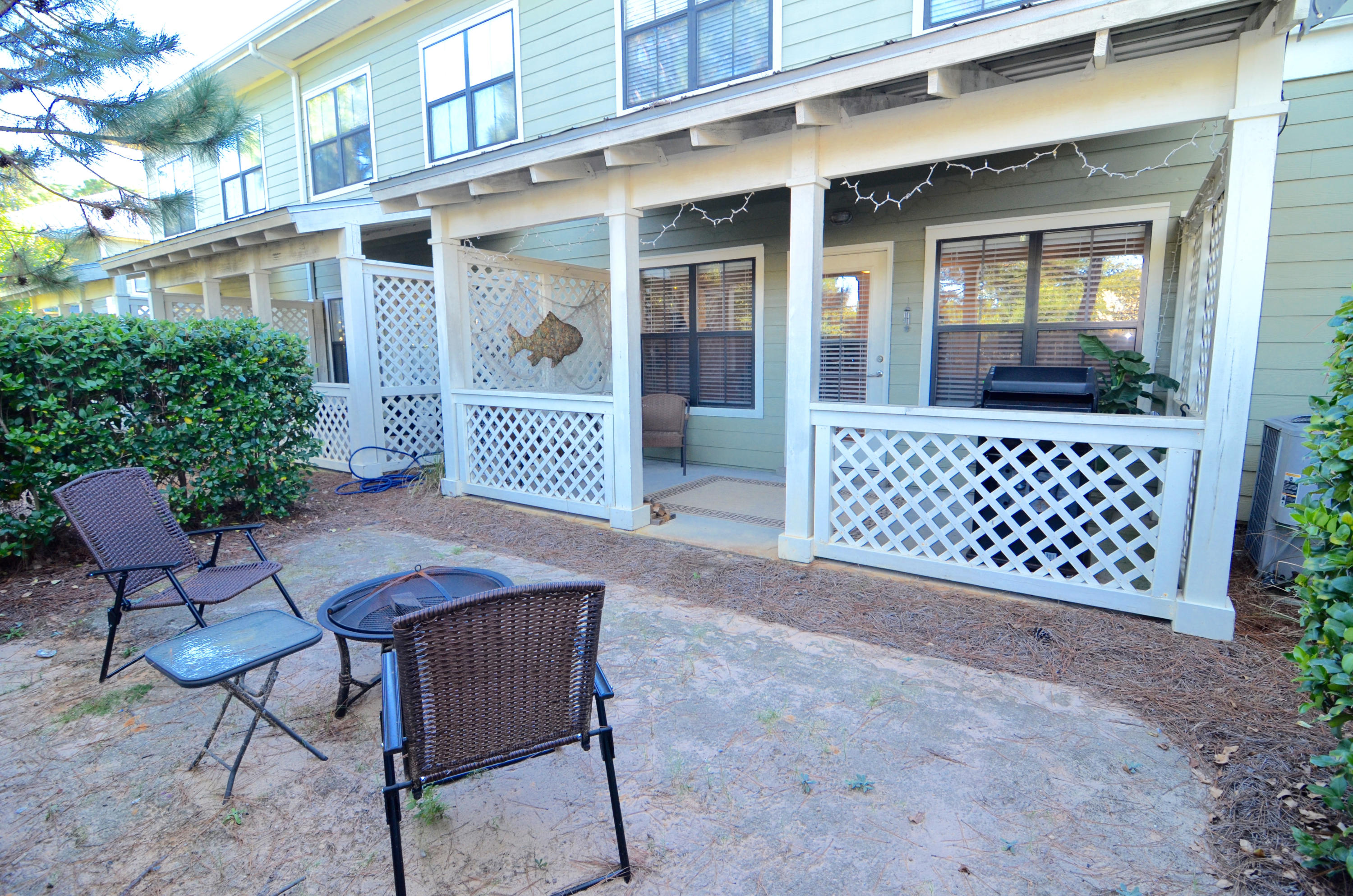 SOUTH HAVEN TOWNHOMES - Residential