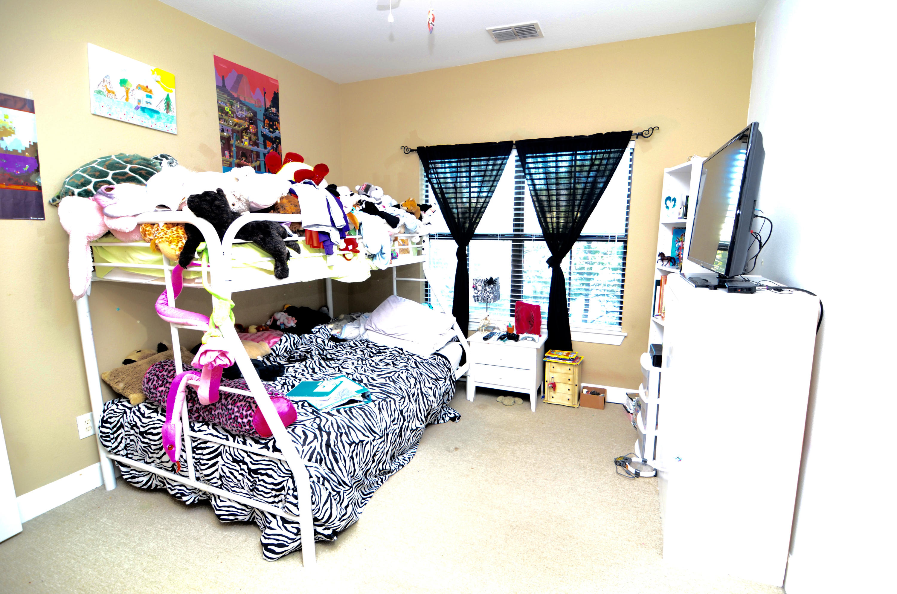 SOUTH HAVEN TOWNHOMES - Residential