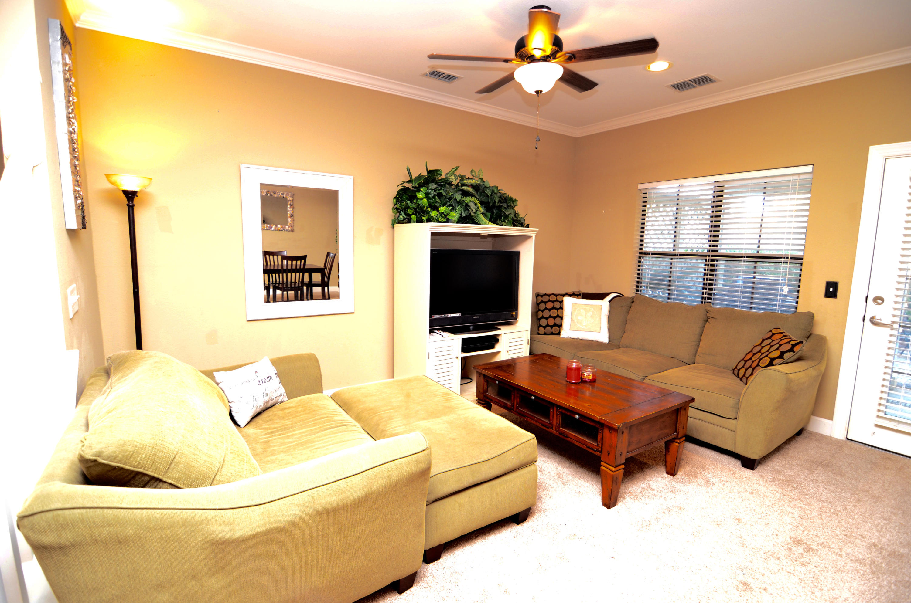 SOUTH HAVEN TOWNHOMES - Residential