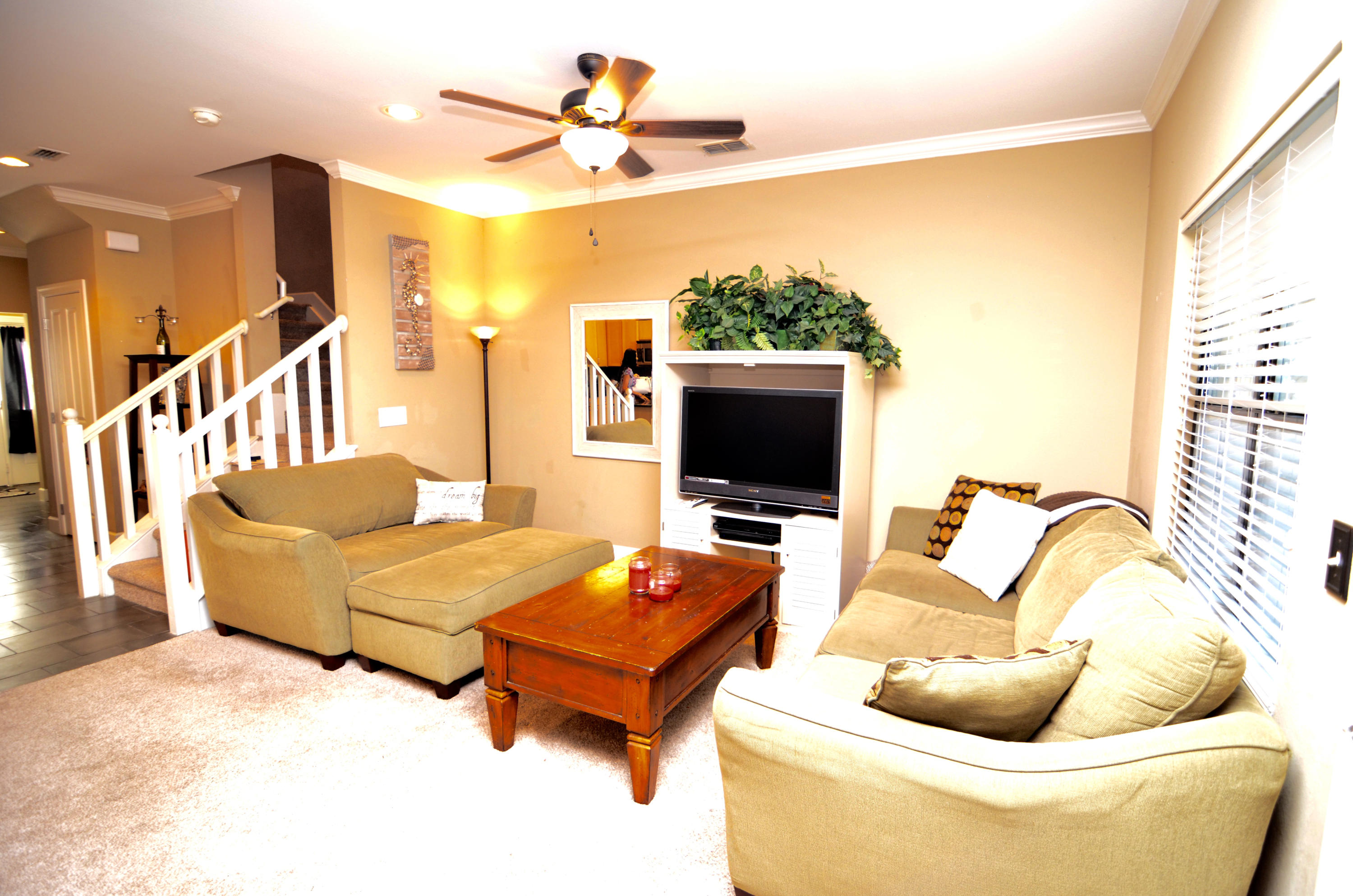 SOUTH HAVEN TOWNHOMES - Residential