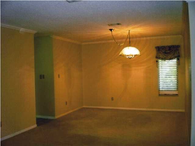 BAYOU WOODS 3RD ADDN - Residential Lease