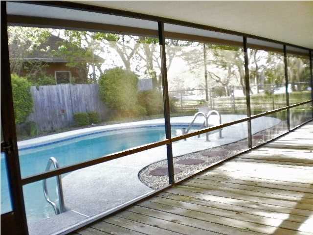 BAYOU WOODS 3RD ADDN - Residential Lease