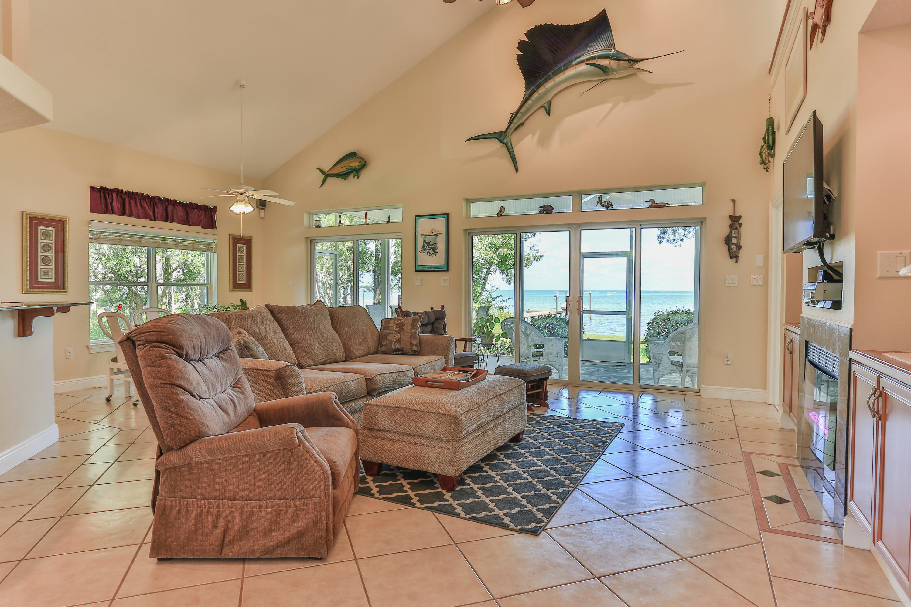 PELICAN BAY PHASE 1 - Residential