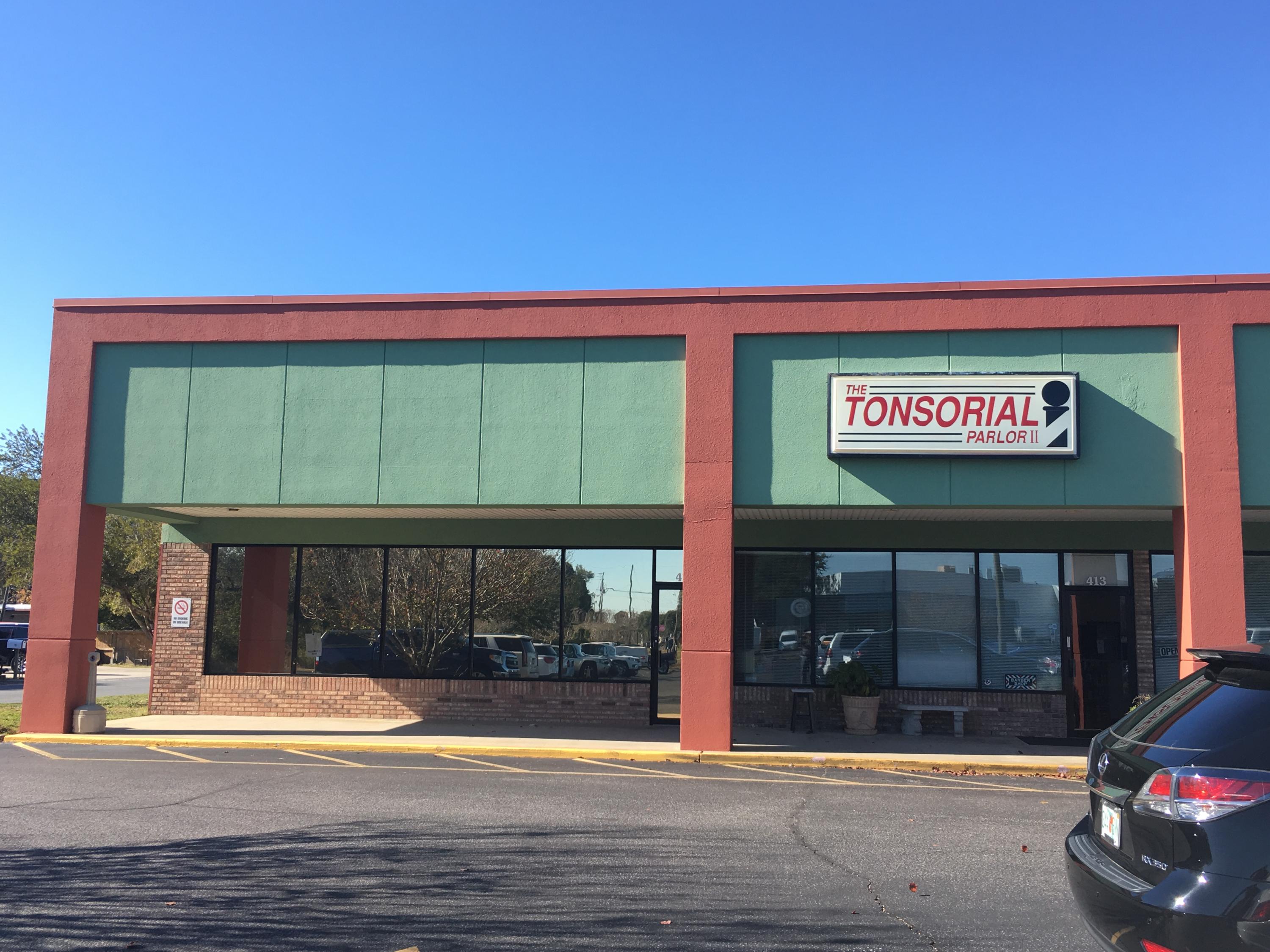 An end unit located in City Plaza which is adjacent to Publix on Racetrack Road. The property offers plenty of parking, great signage, easy ingress and egress. Additional storage area can be made available if needed.