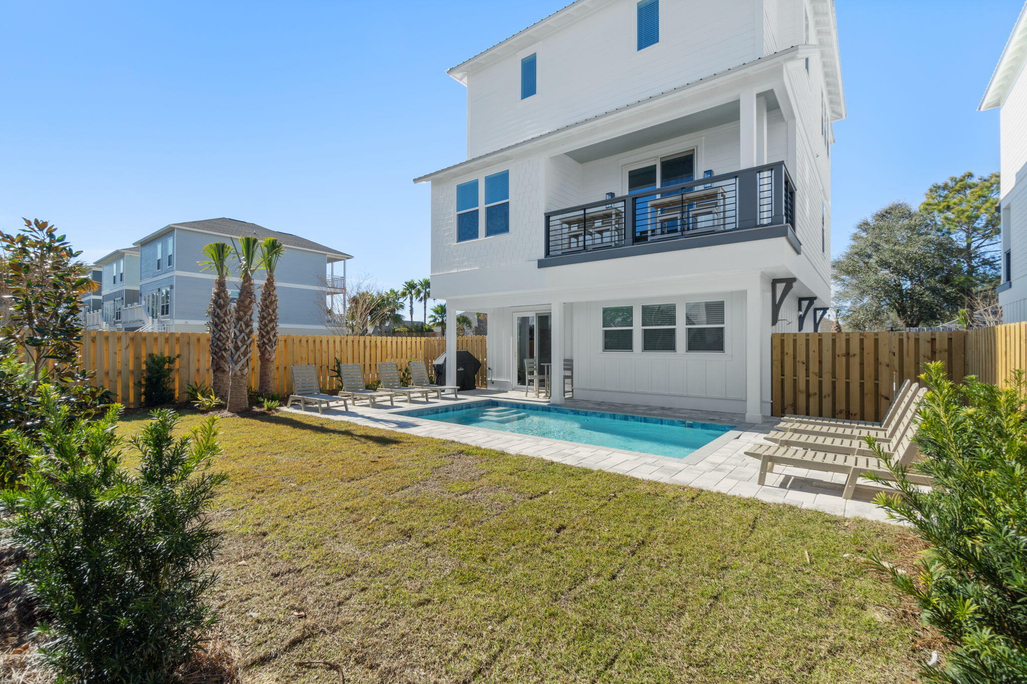 Blue Ohana - Residential