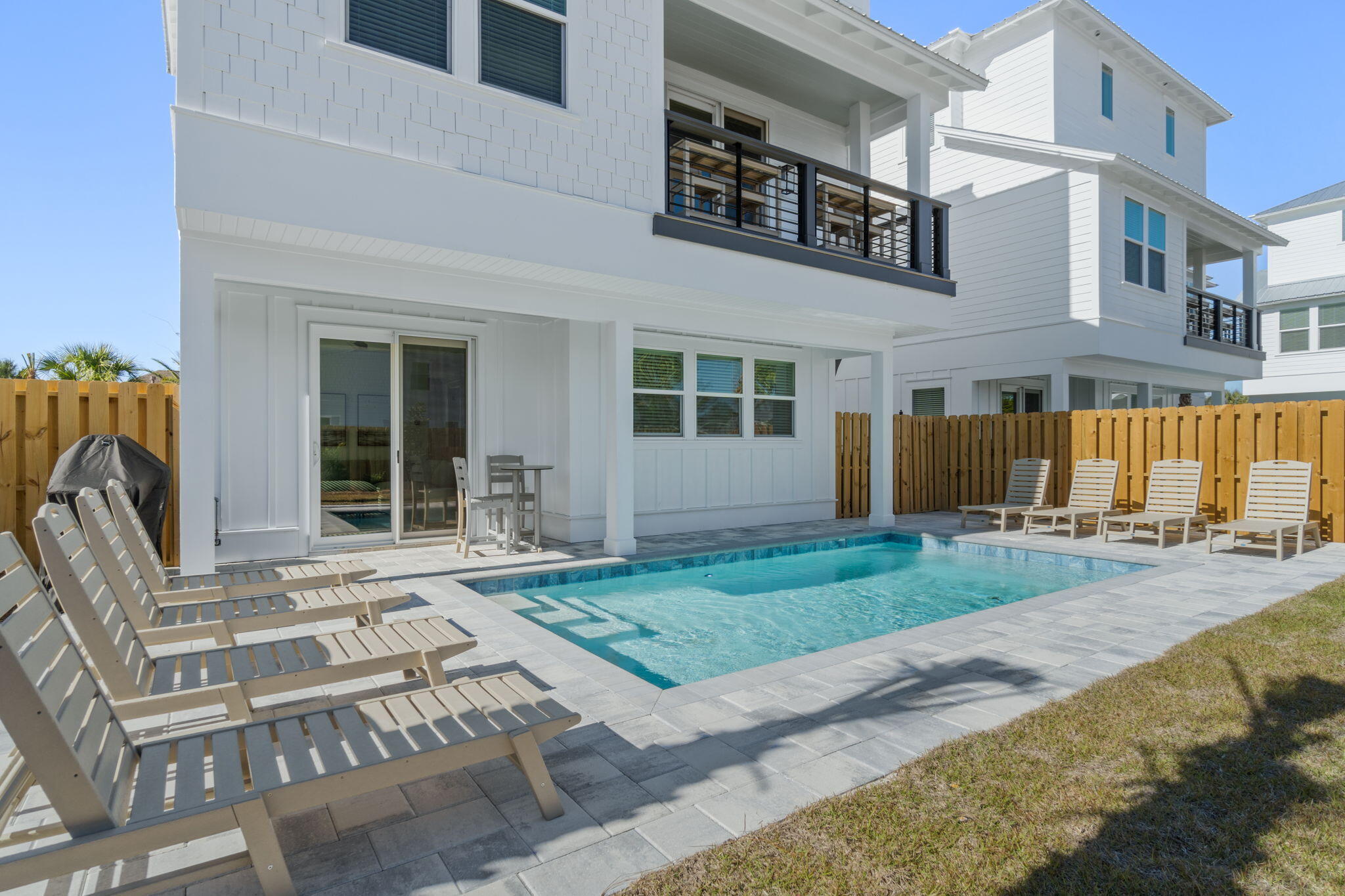 Blue Ohana - Residential