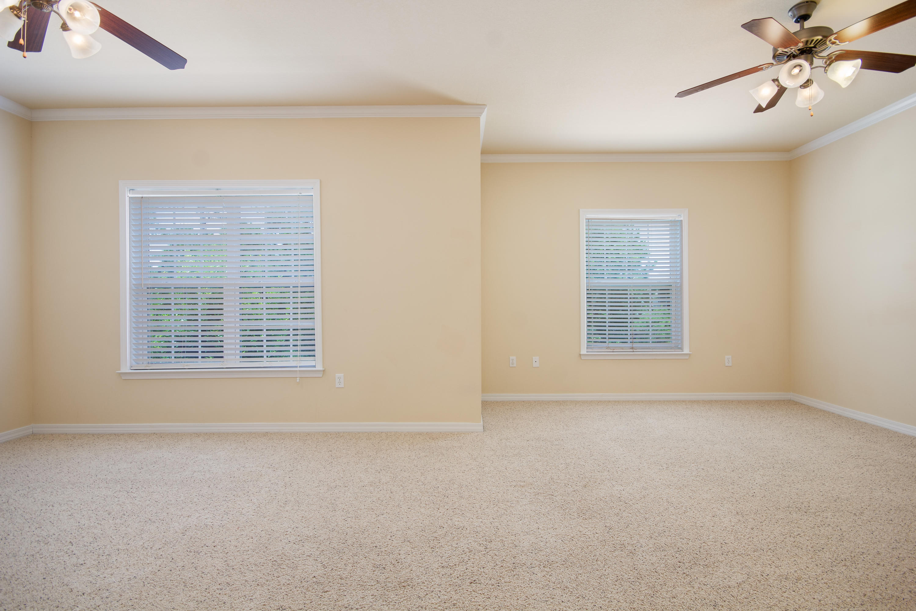 MERIDIAN SQUARE T/H - Residential