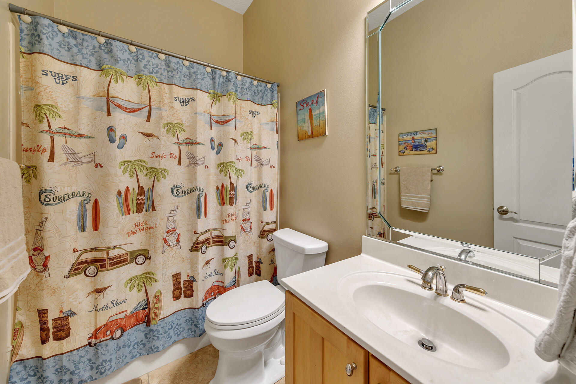 CHARDONNAY ESTATES - Residential