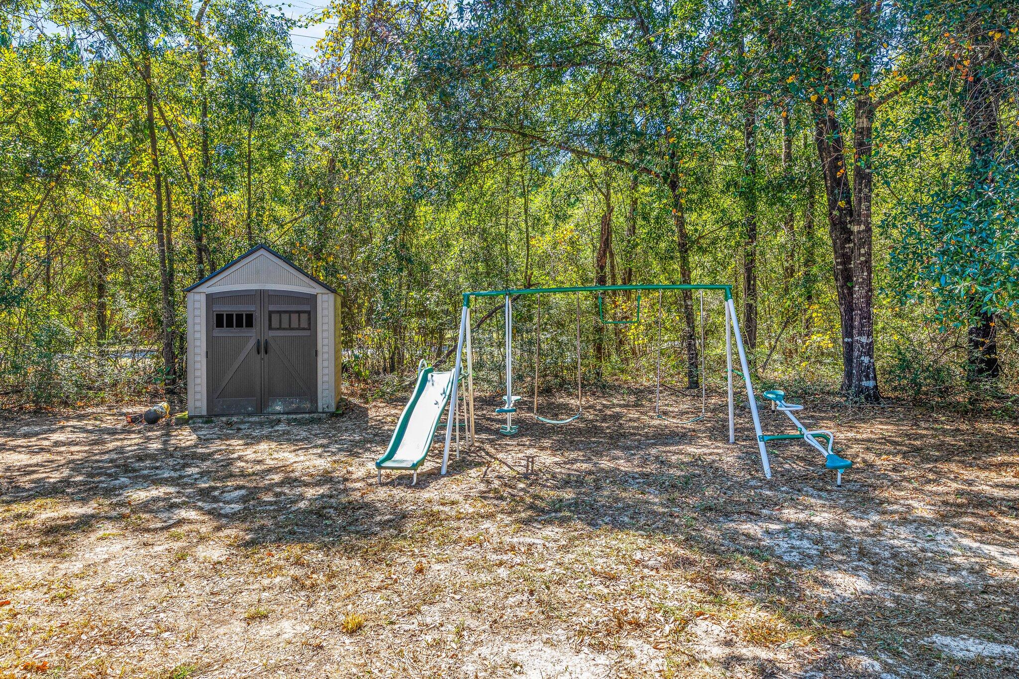 Crestview Suburb - Residential