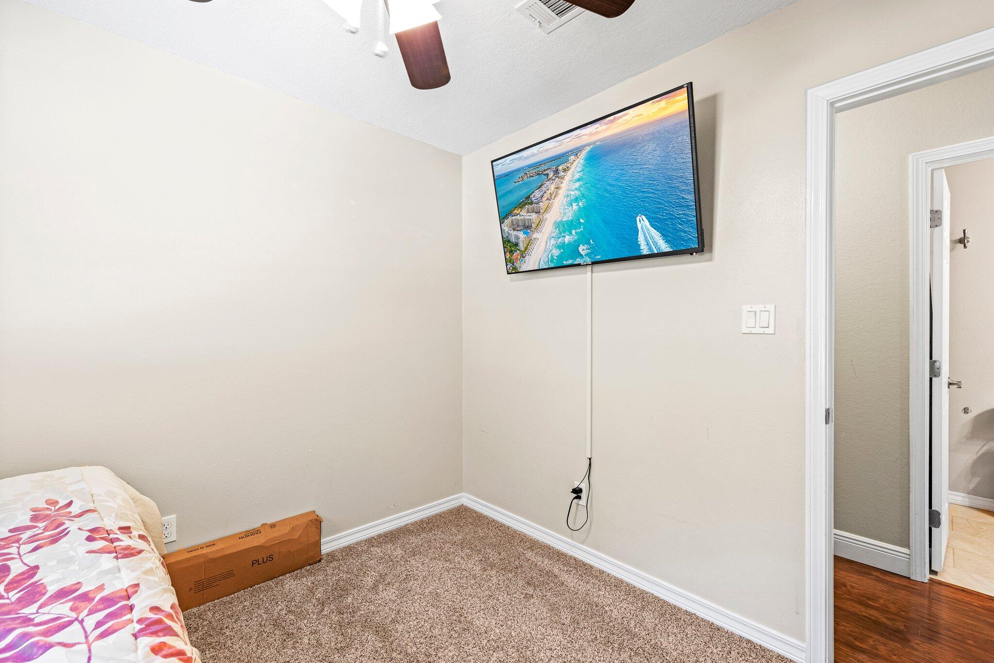 Crestview Suburb - Residential