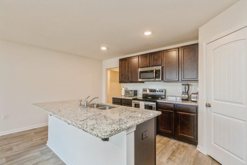 REDSTONE COMMONS - Residential