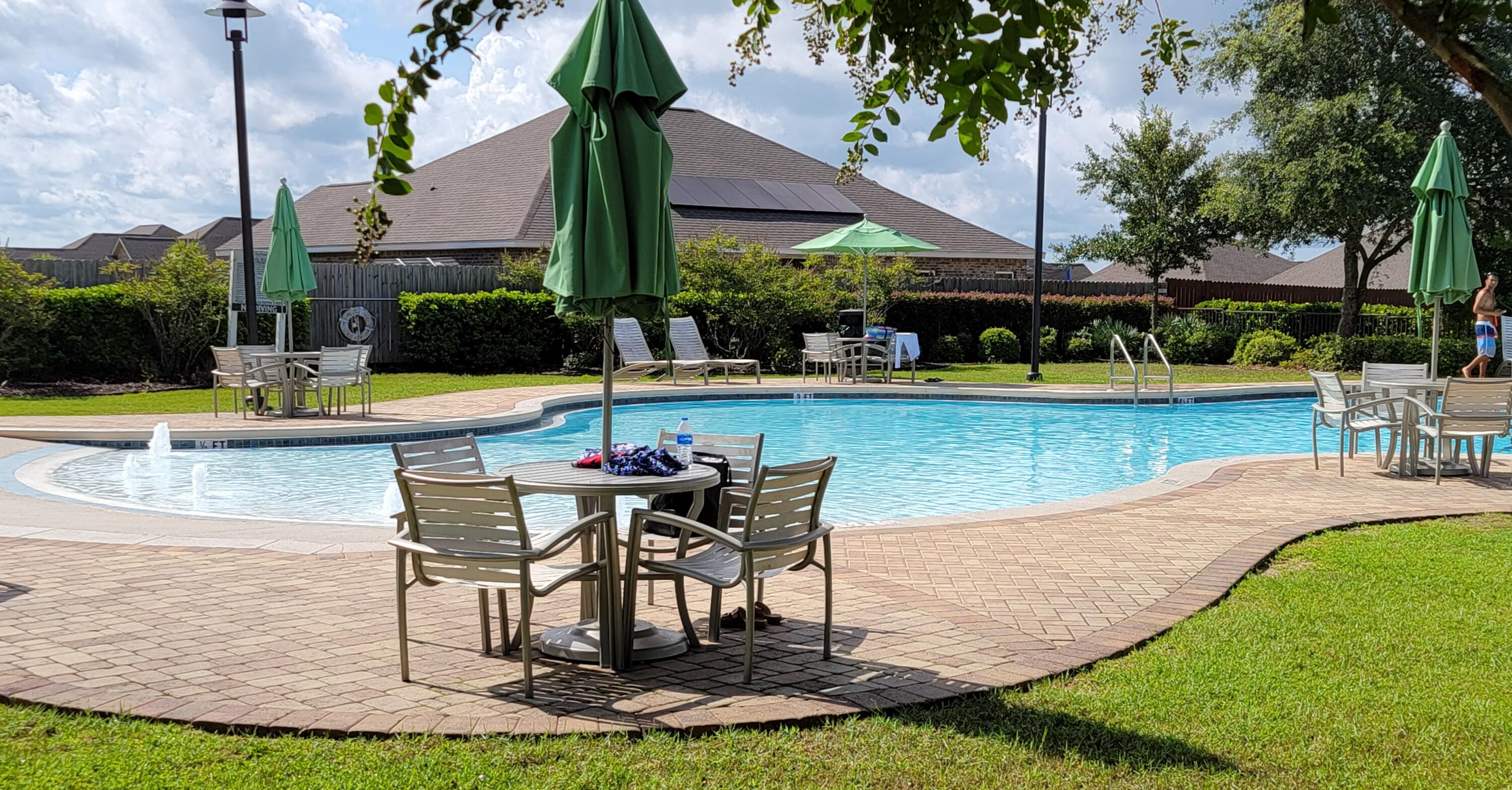 REDSTONE COMMONS - Residential