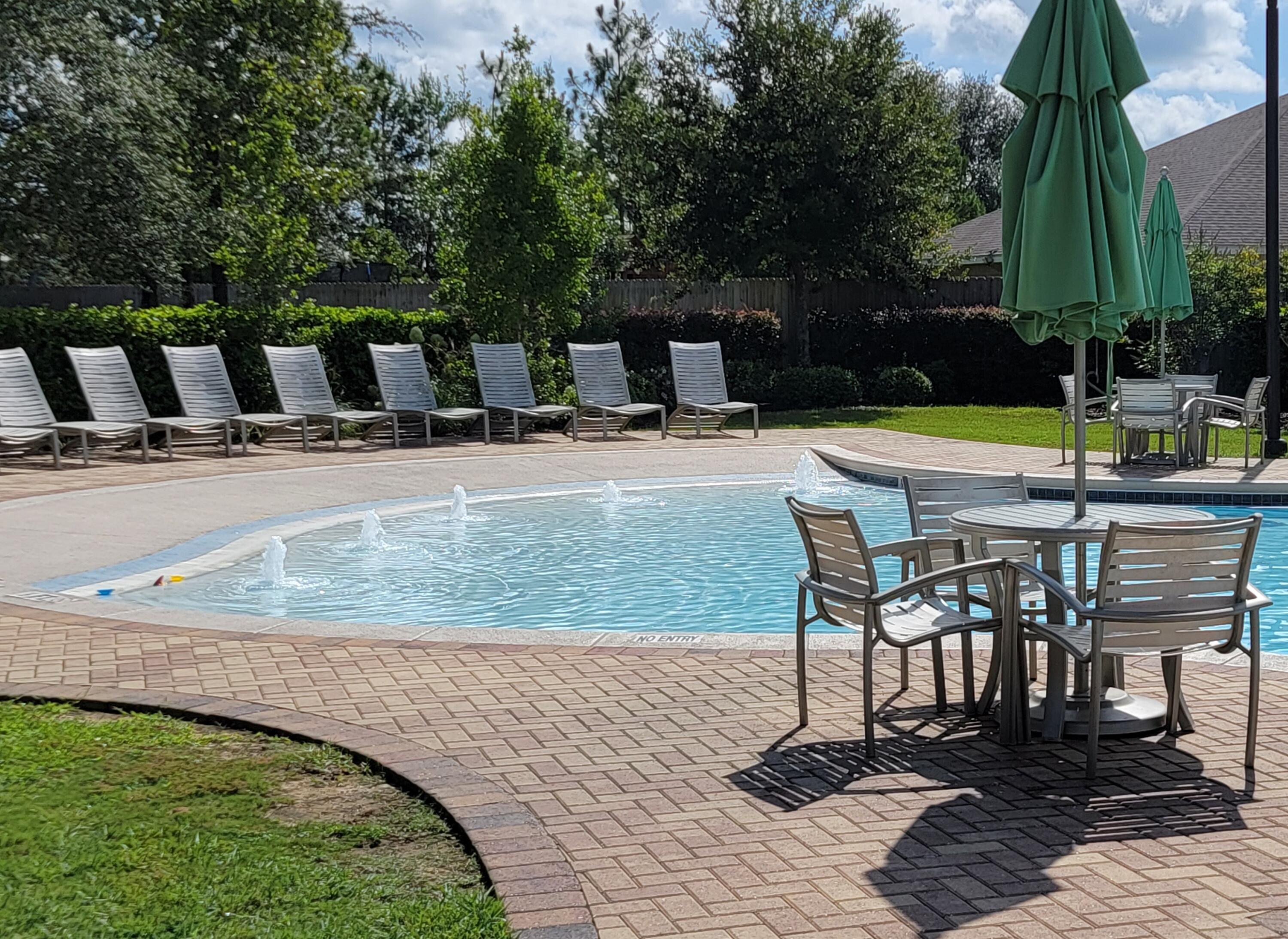 REDSTONE COMMONS - Residential