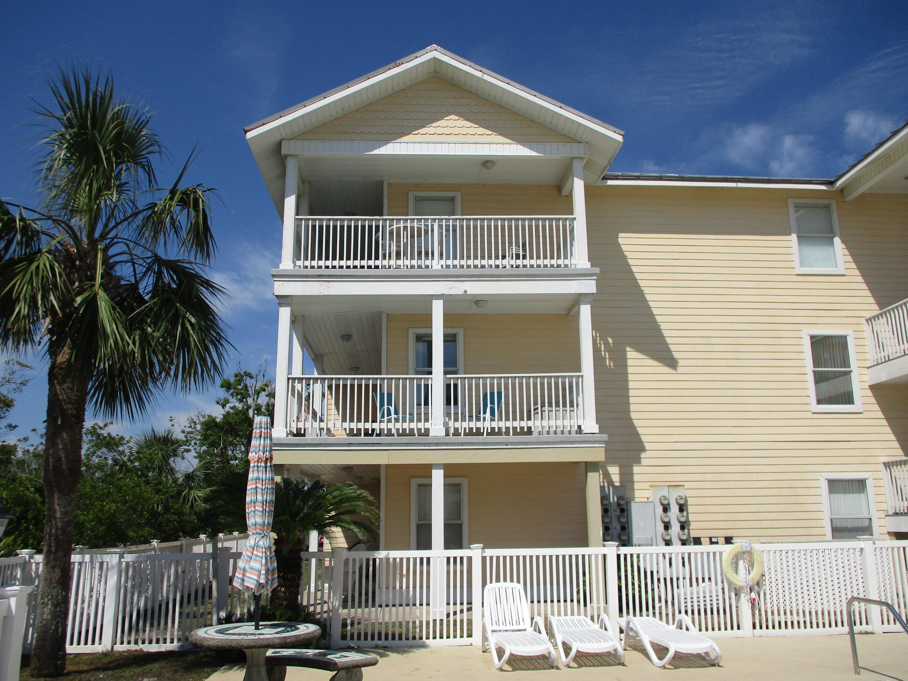 PEACHTREE PLACE 1 CONDO - Residential