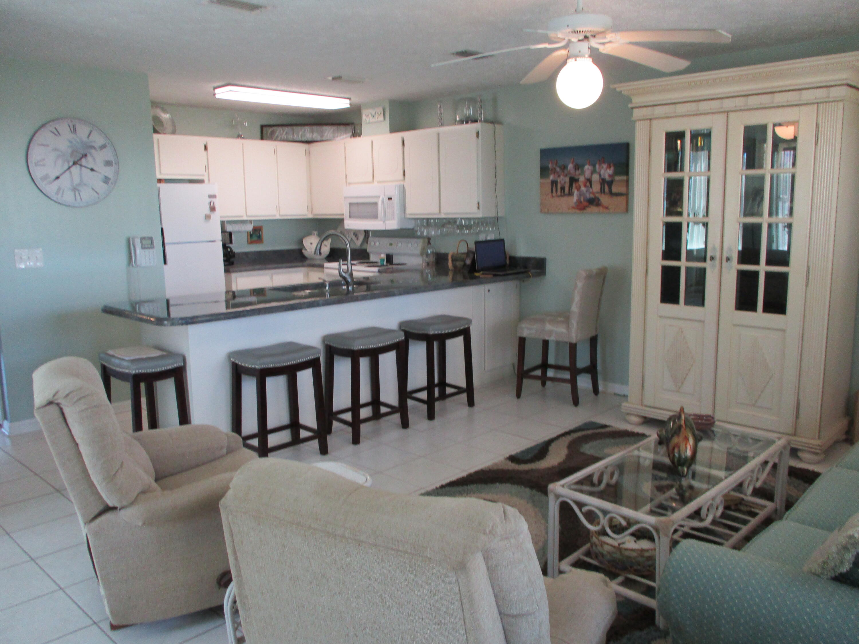 PEACHTREE PLACE 1 CONDO - Residential