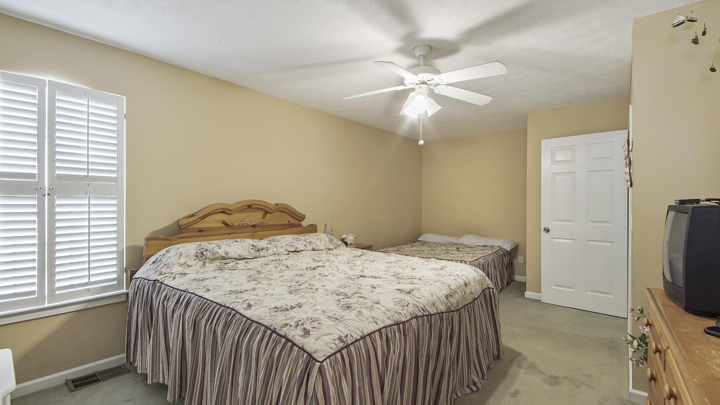 SAND CASTLES WEST 3 CONDO - Residential