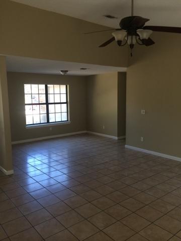 CHATEAU PRES DE LA MER - Residential Lease