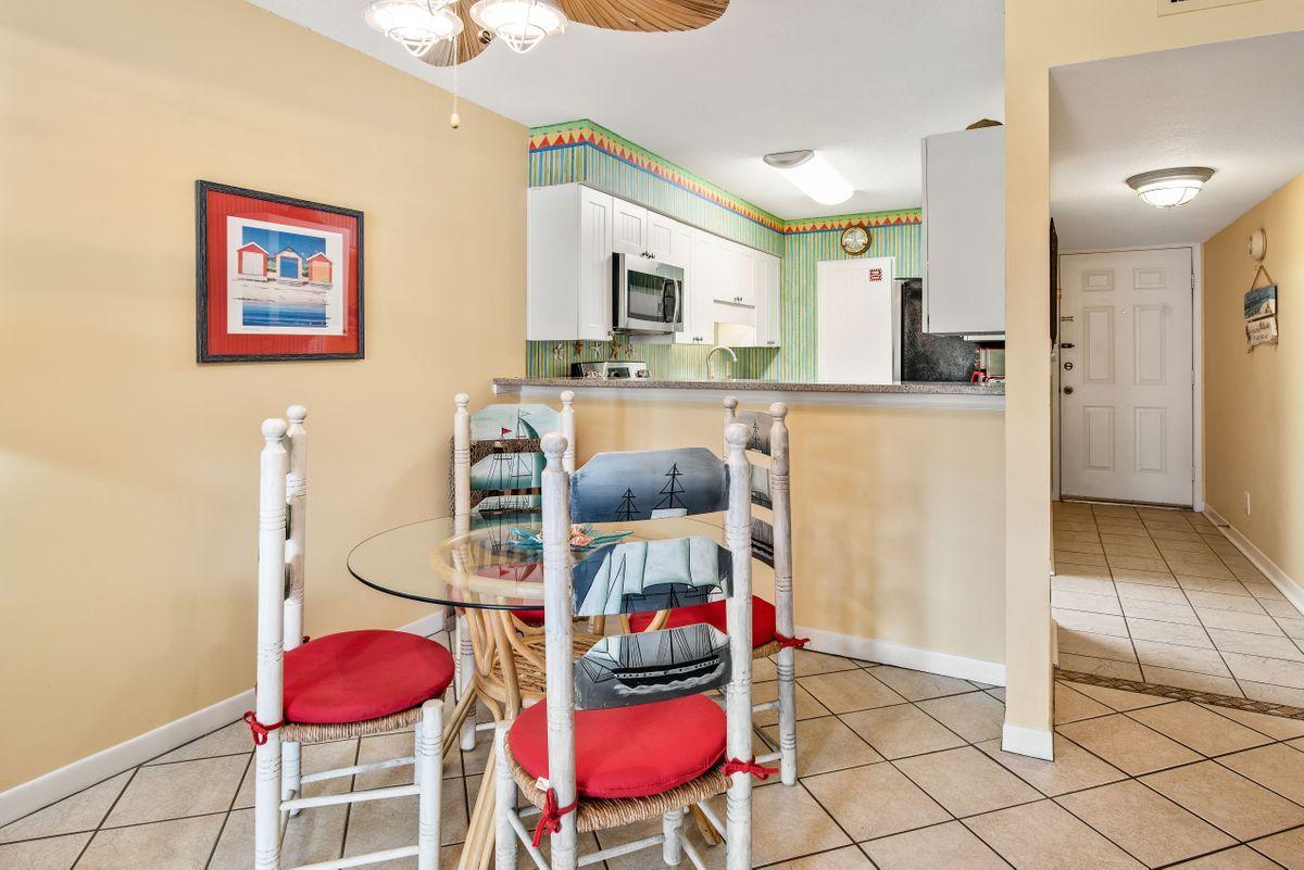 TRADEWIND CONDOS - Residential