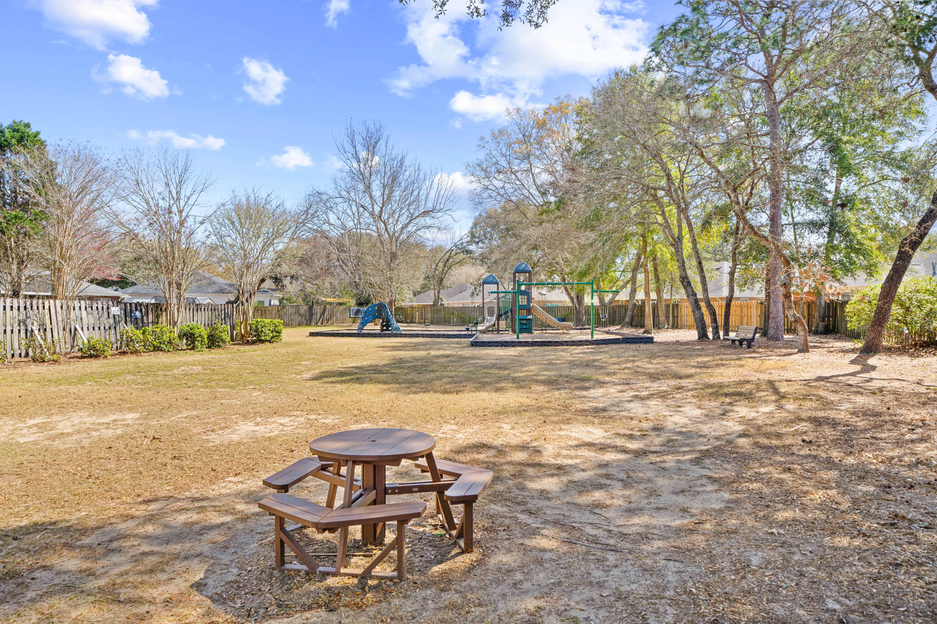 PARKWOOD ESTATES PH 7 - Residential