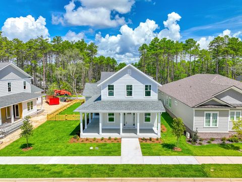 A home in Niceville