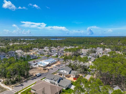 A home in Niceville