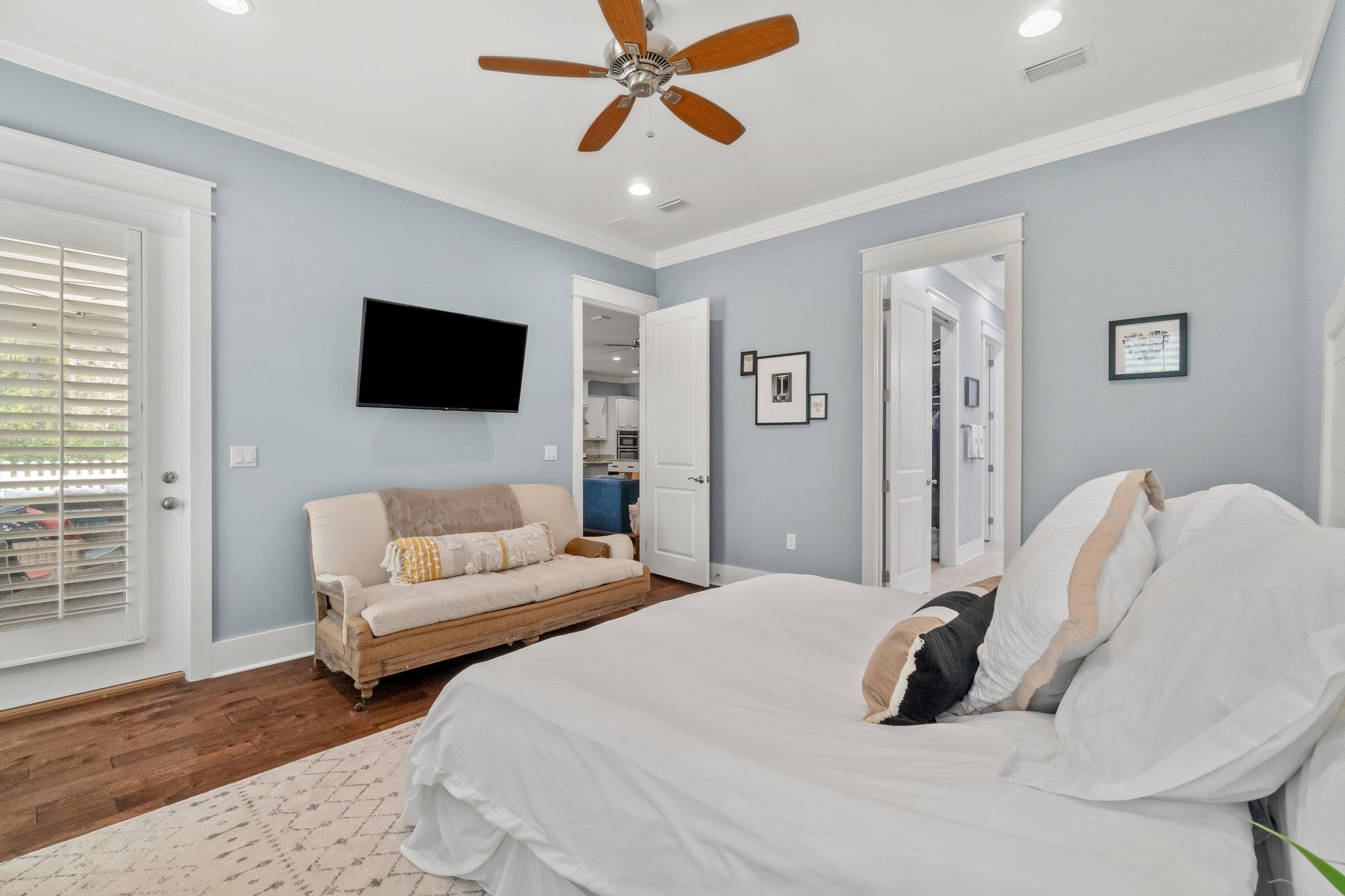 Paradise Cove - Residential