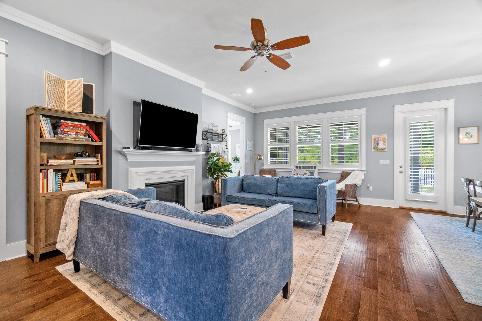 Paradise Cove - Residential