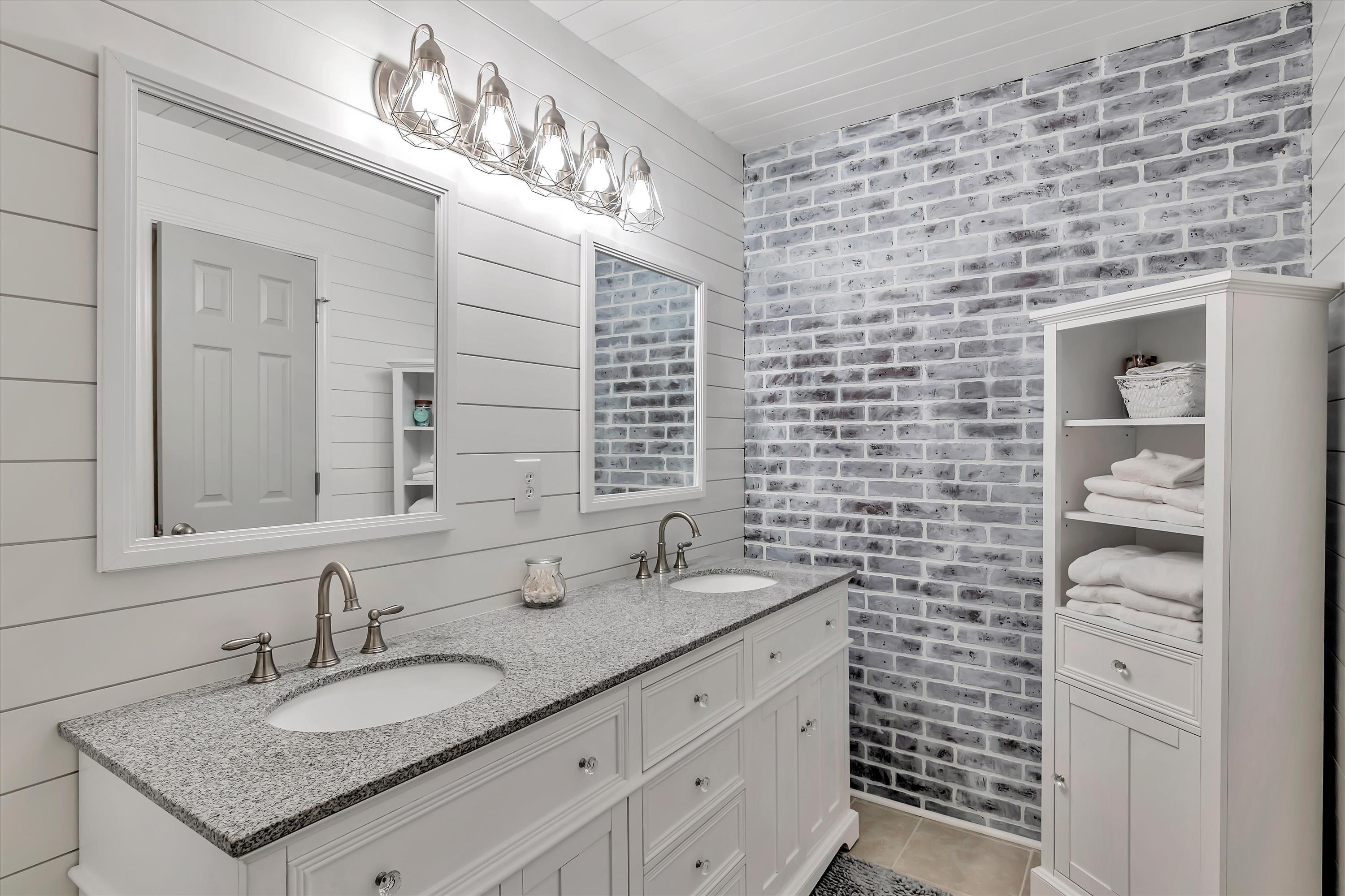 PLANTATION OAKS S/D - Residential