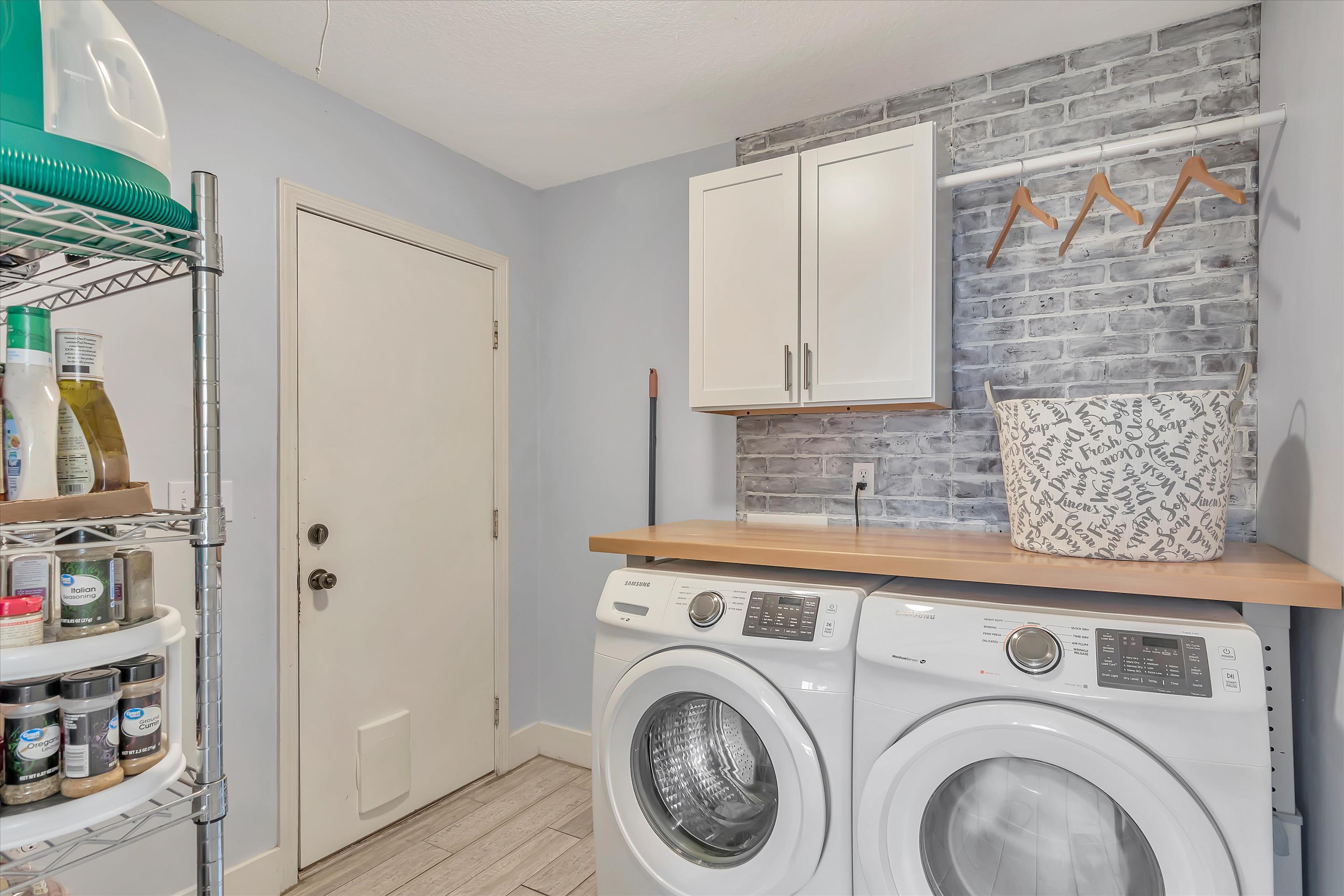 PLANTATION OAKS S/D - Residential