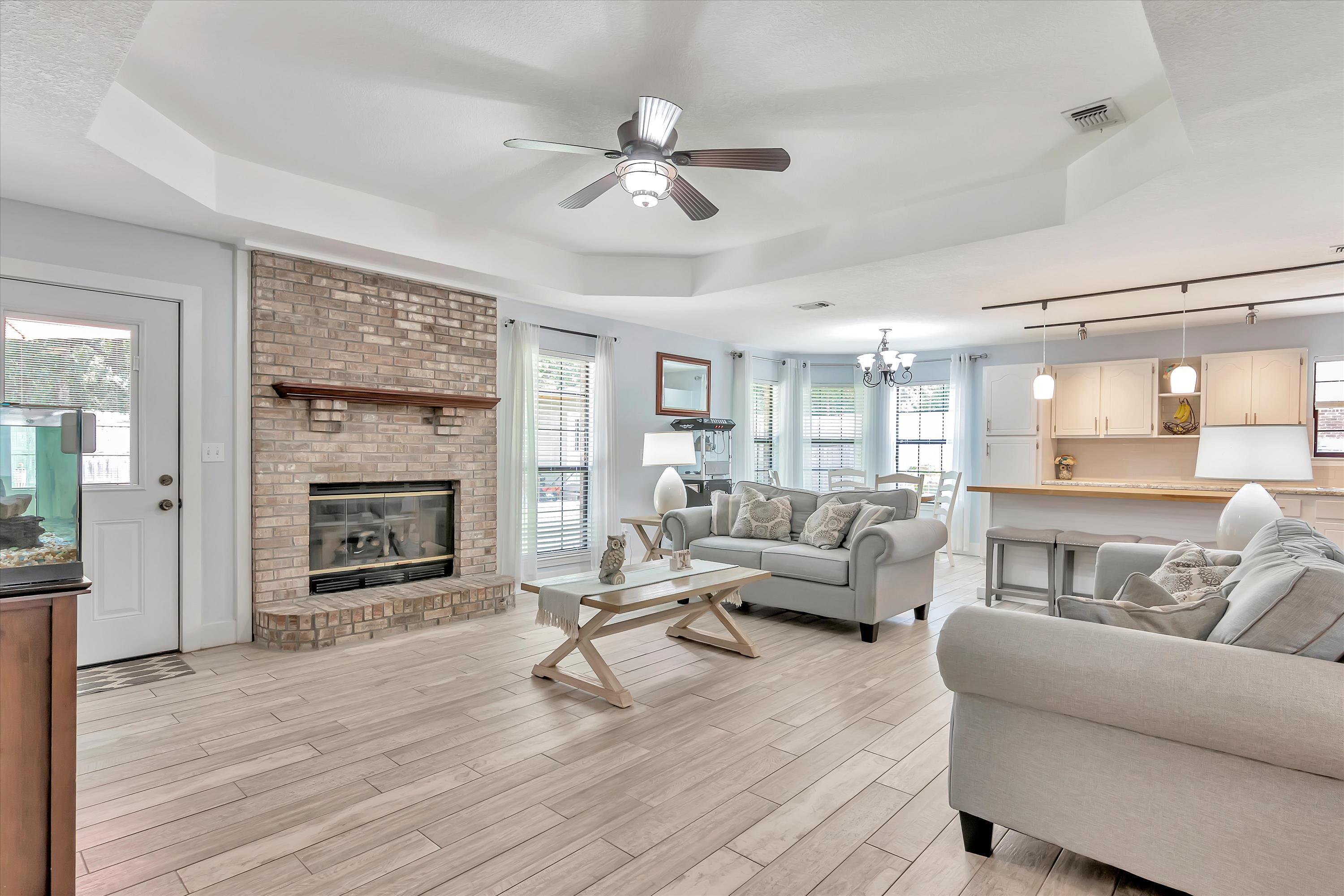 PLANTATION OAKS S/D - Residential