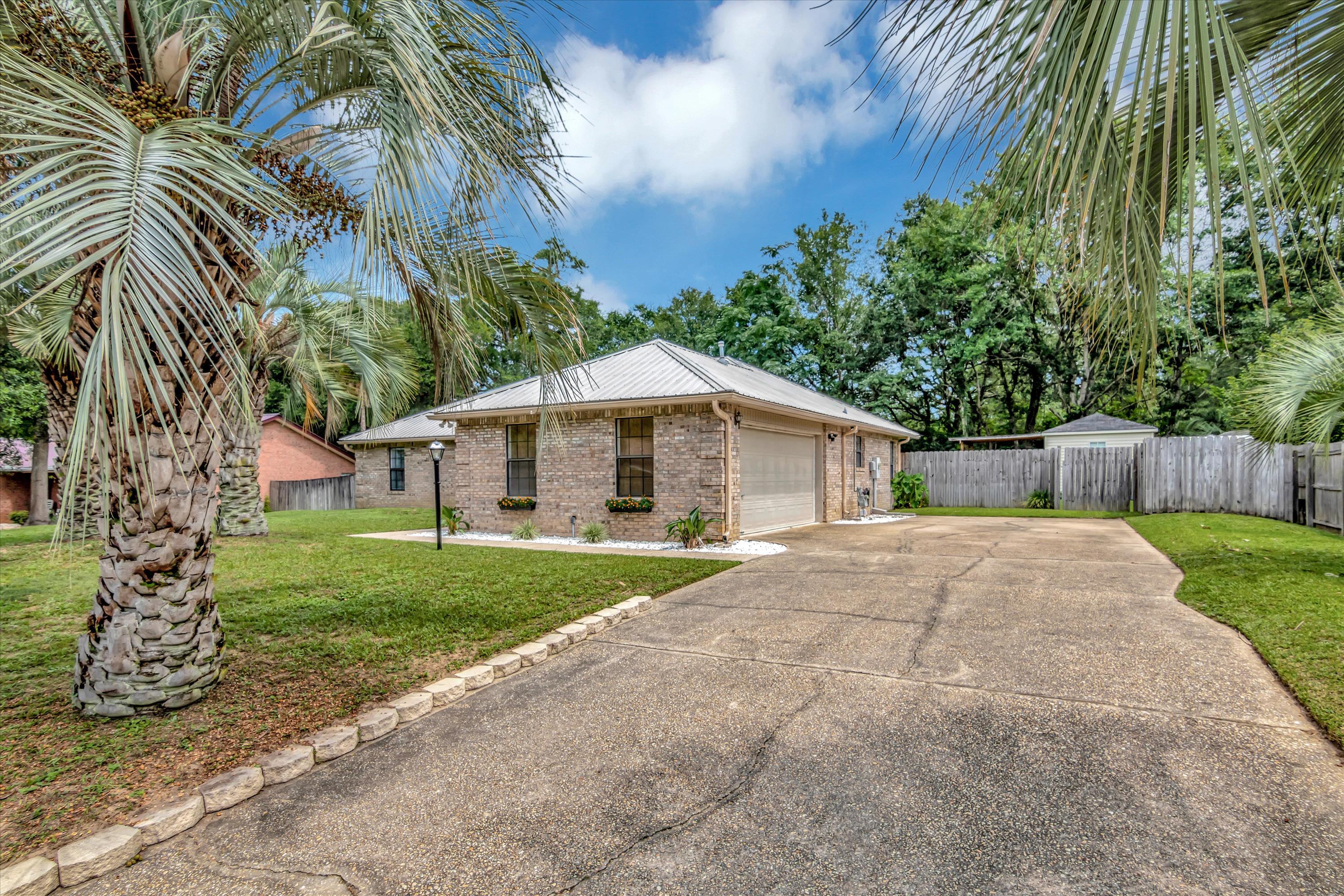 PLANTATION OAKS S/D - Residential