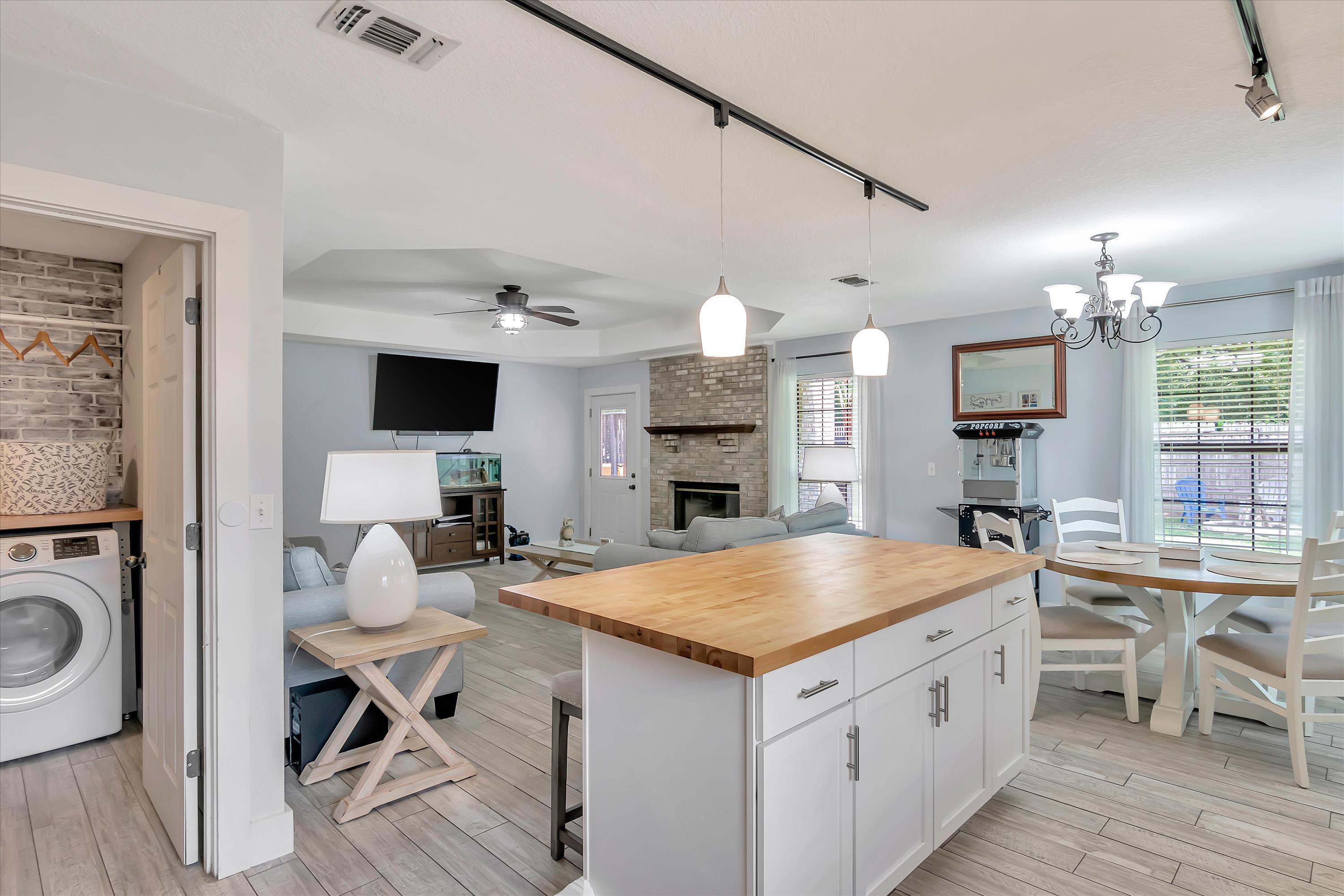 PLANTATION OAKS S/D - Residential