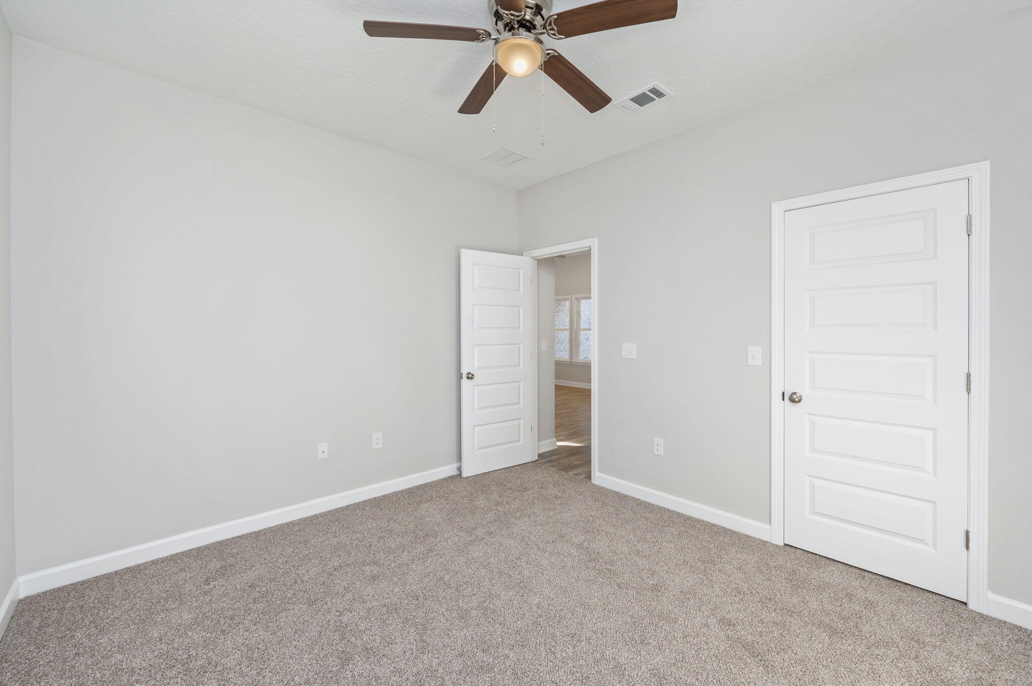 QUIET OAKS S/D - Residential