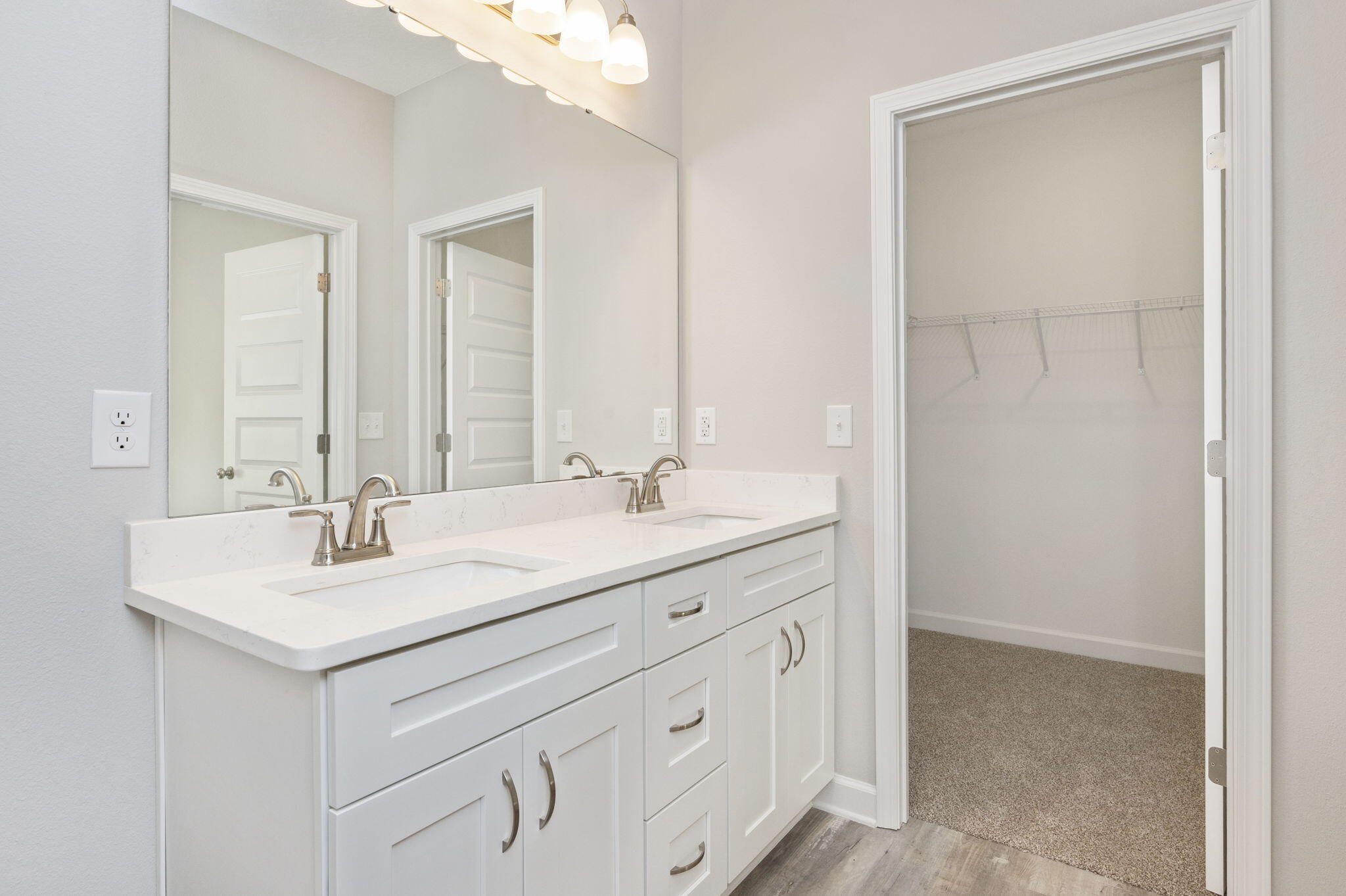 QUIET OAKS S/D - Residential