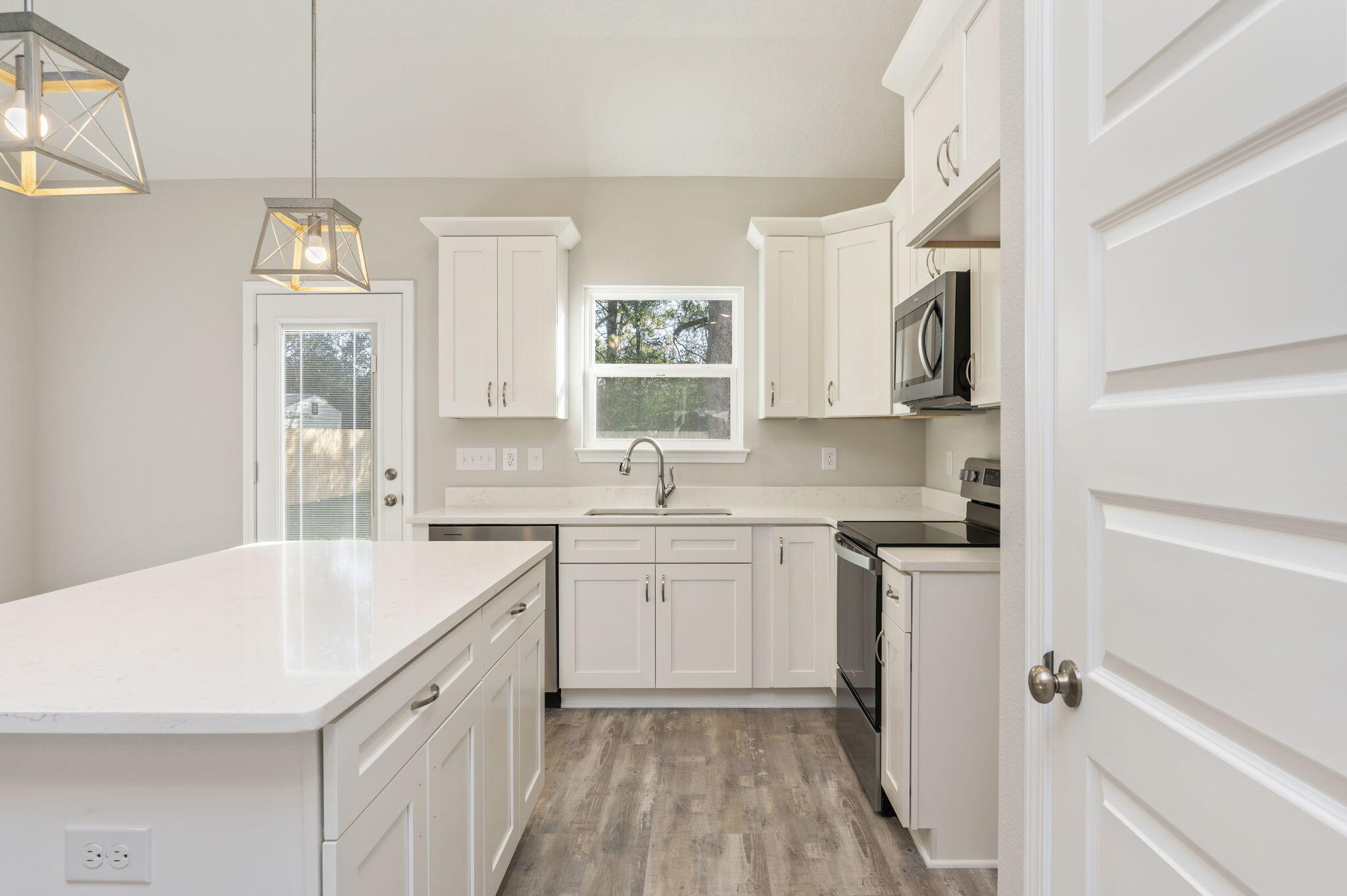 QUIET OAKS S/D - Residential