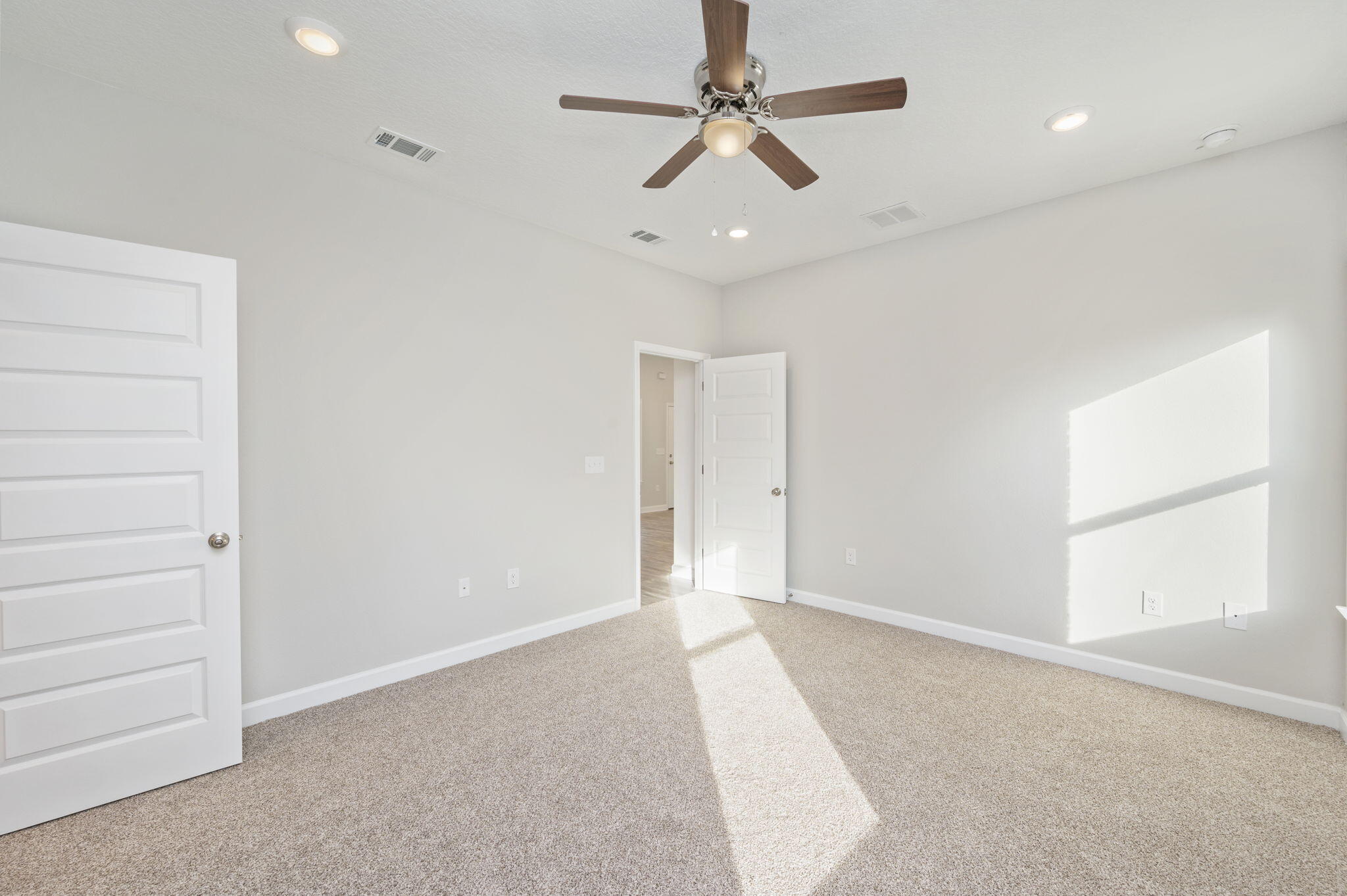 QUIET OAKS S/D - Residential