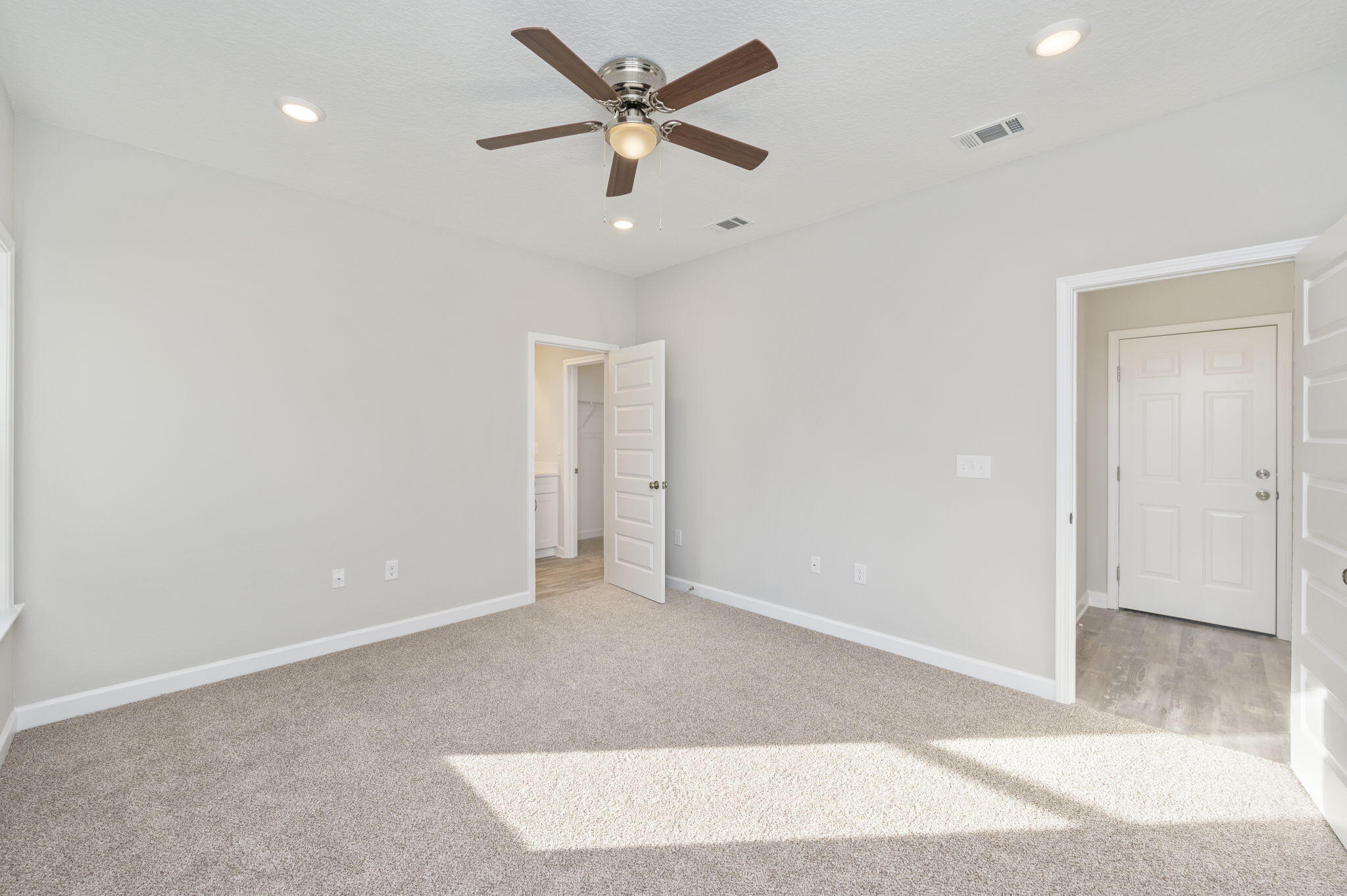 QUIET OAKS S/D - Residential