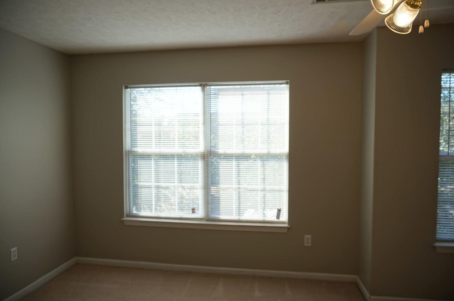 ROLLING PINES - Residential