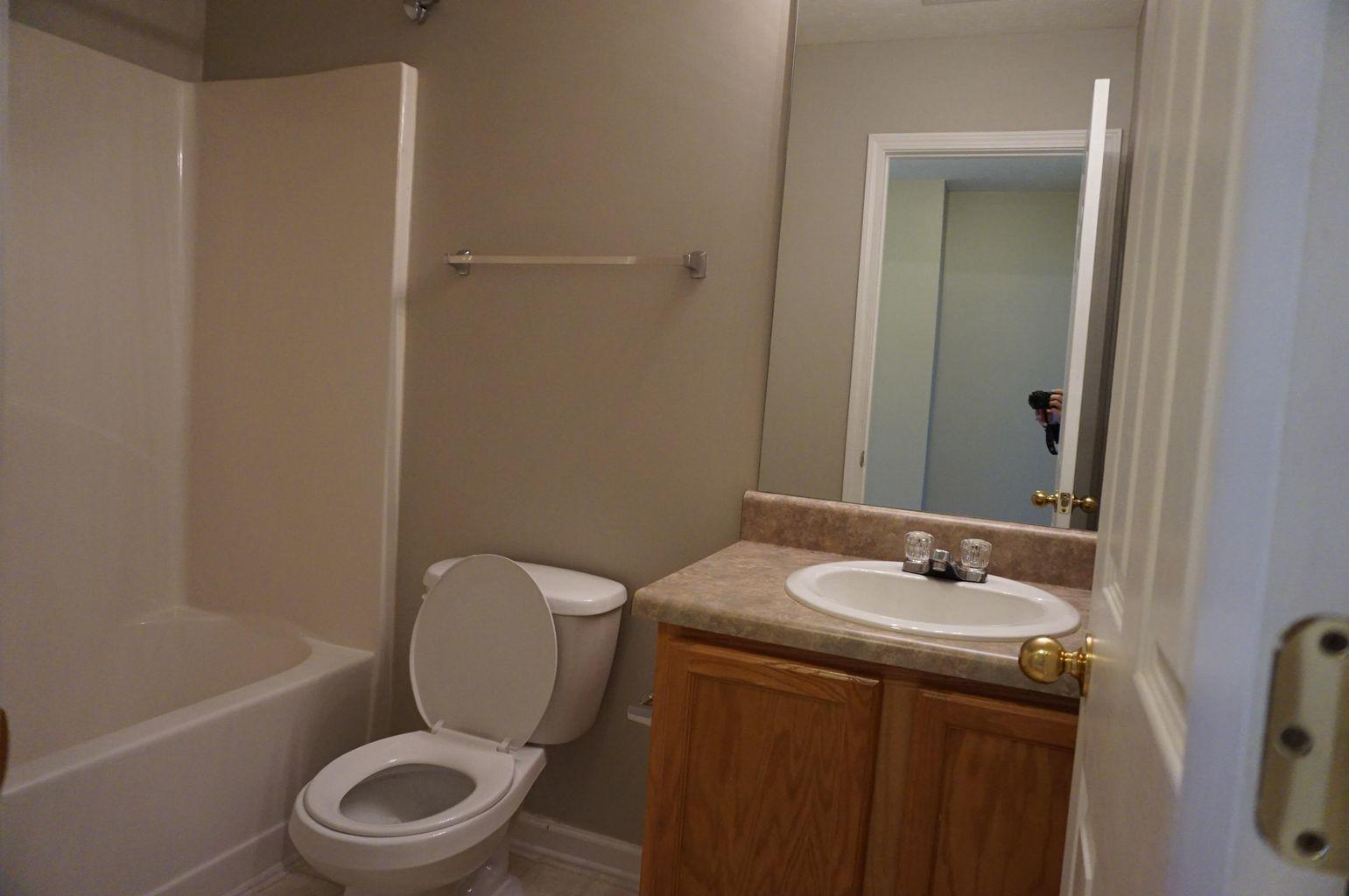 ROLLING PINES - Residential