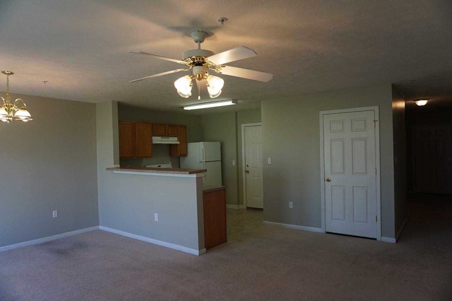 ROLLING PINES - Residential