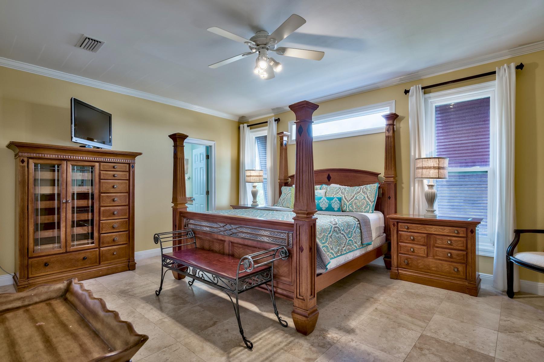 WARREN HEIGHTS - Residential