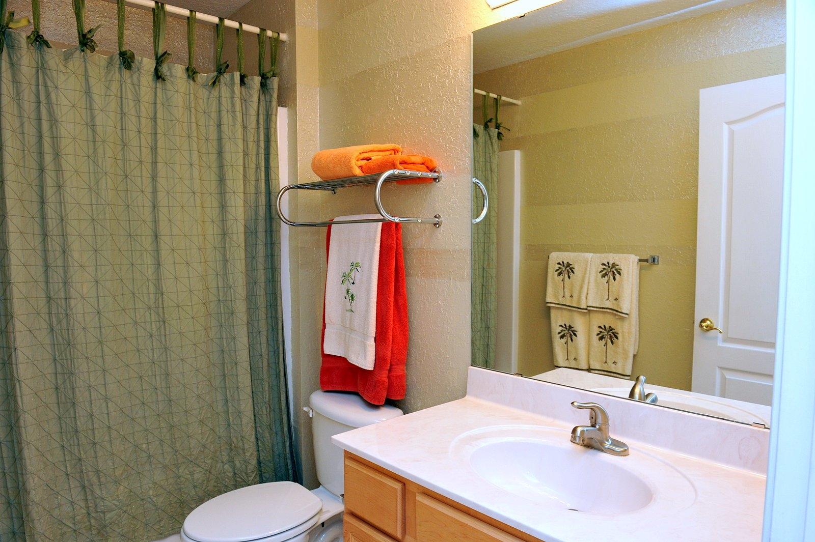 EMERALD LAKES PH 1 - Residential