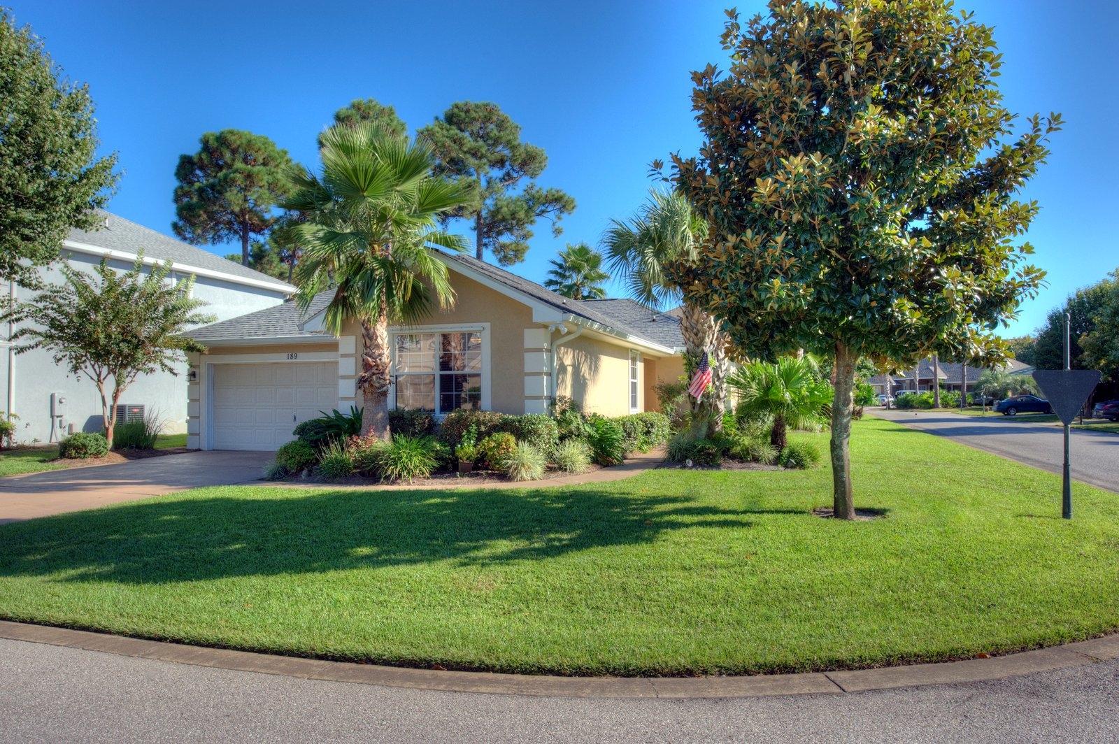 EMERALD LAKES PH 1 - Residential