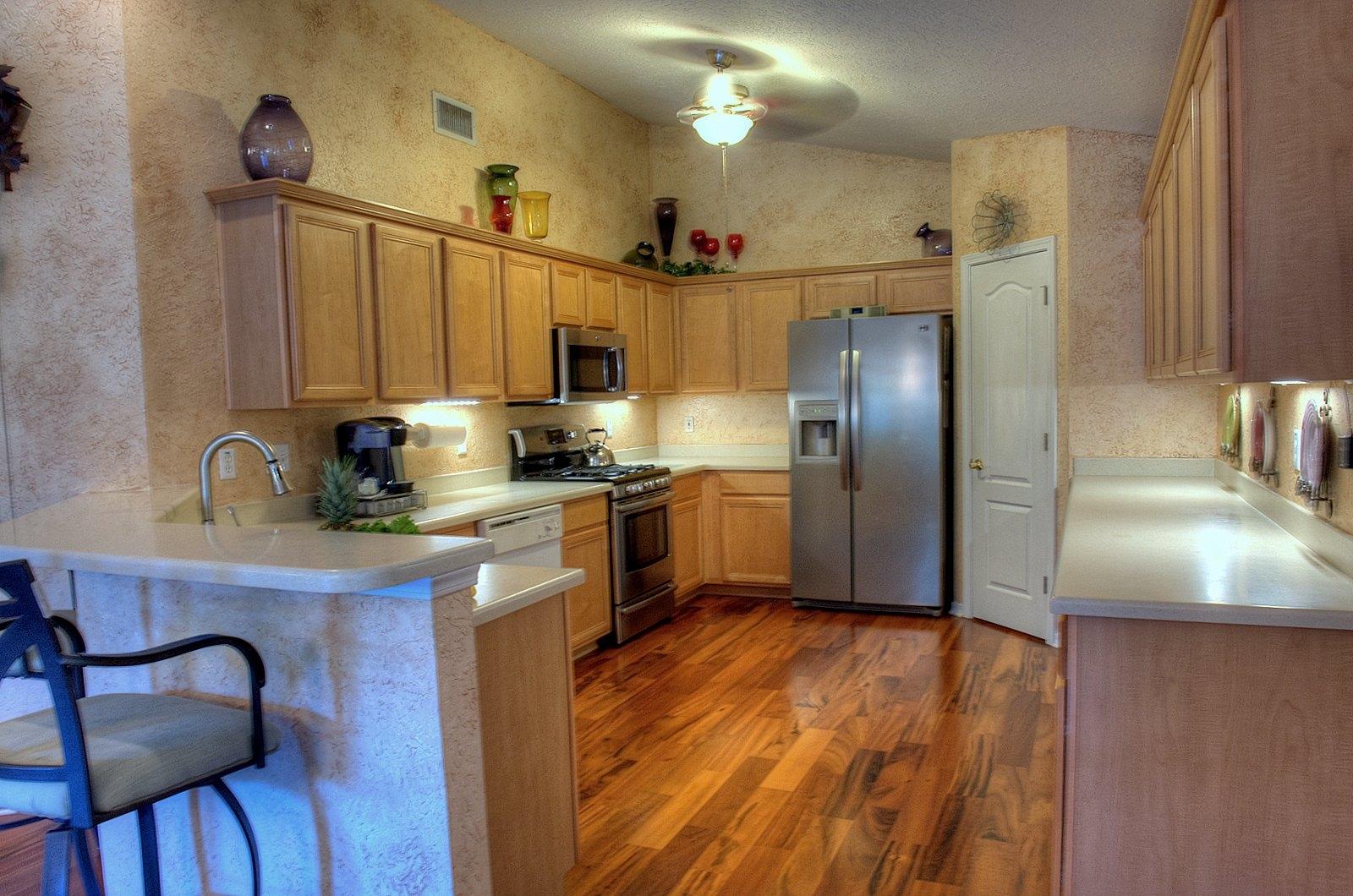 EMERALD LAKES PH 1 - Residential