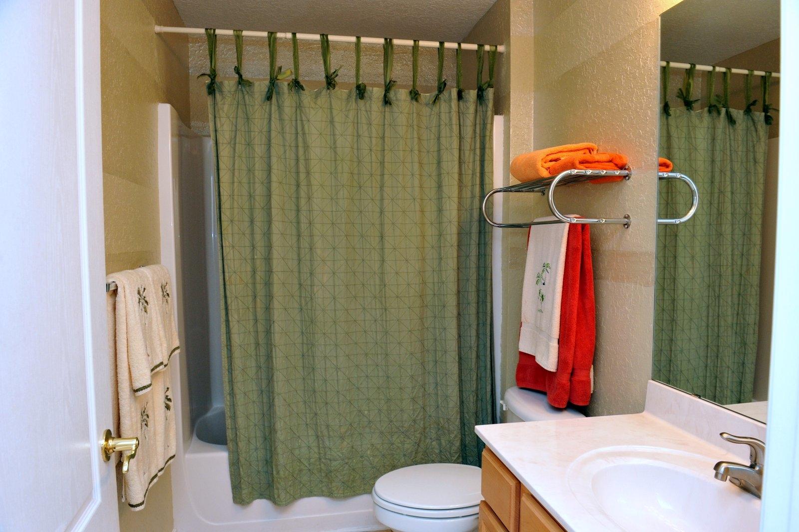 EMERALD LAKES PH 1 - Residential