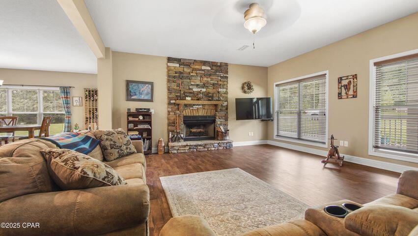 NO RECORDED SUBDIVISION - Residential